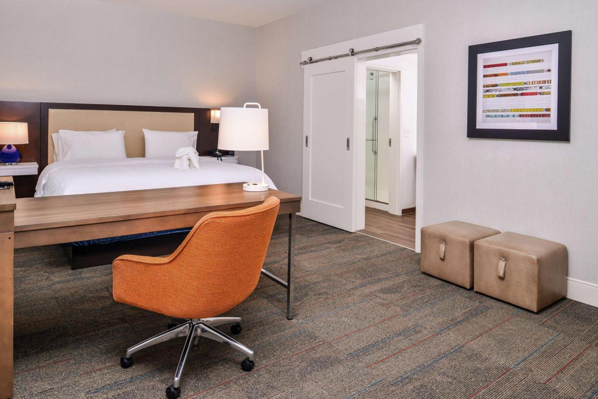 Hampton Inn Benson photo 34
