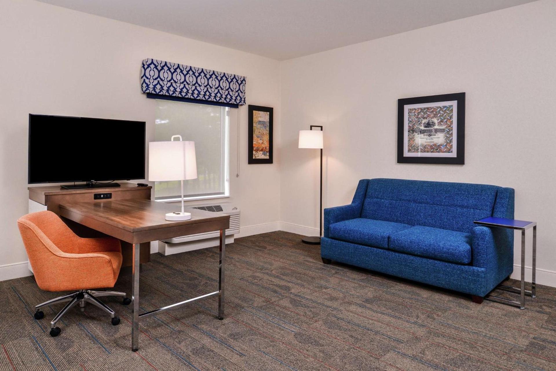 Hampton Inn Benson photo 36