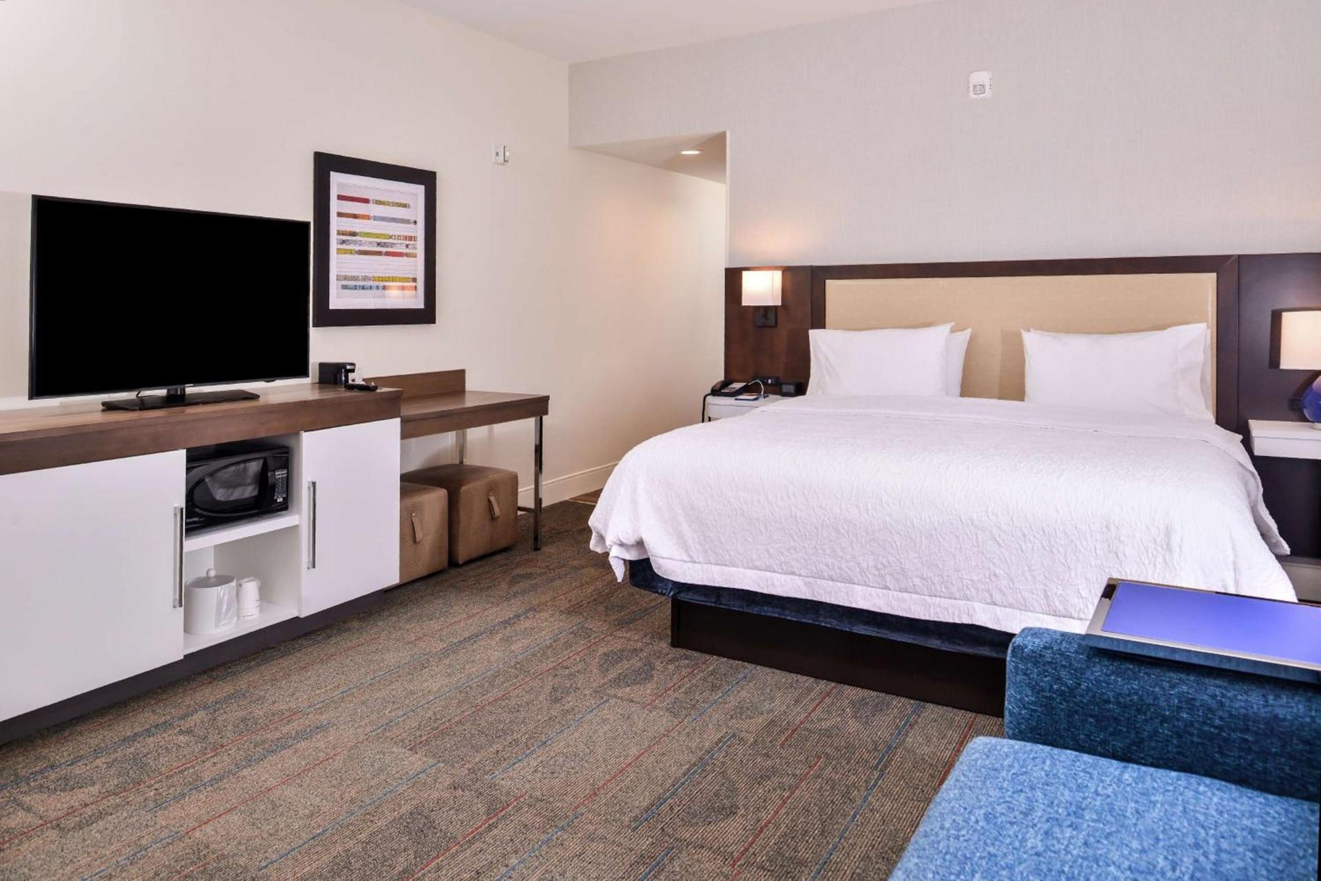 Hampton Inn Benson photo 41