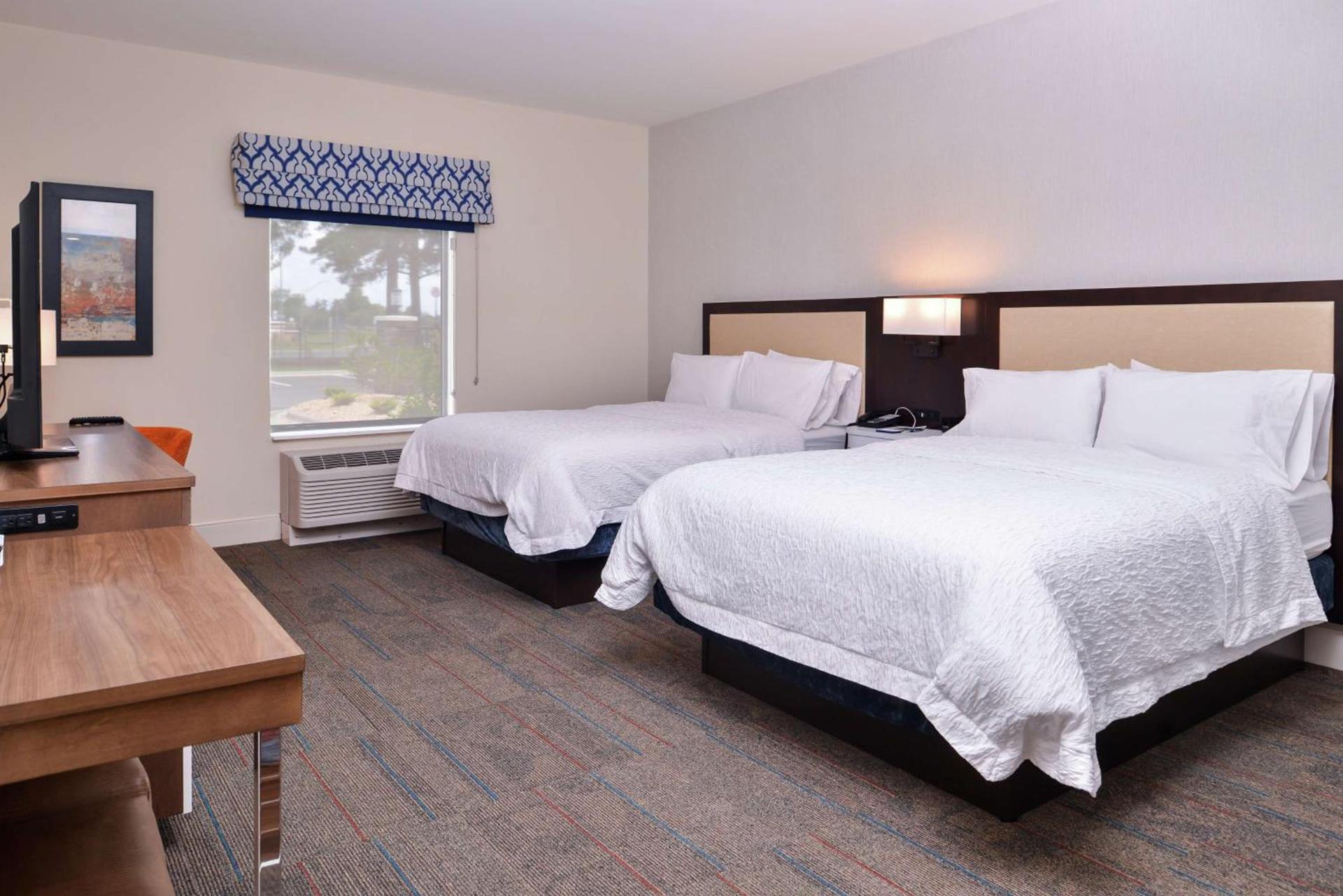 Hampton Inn Benson photo 44