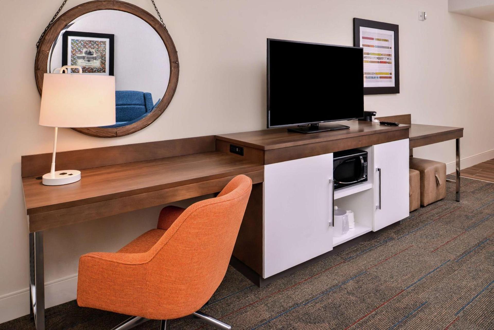 Hampton Inn Benson photo 45