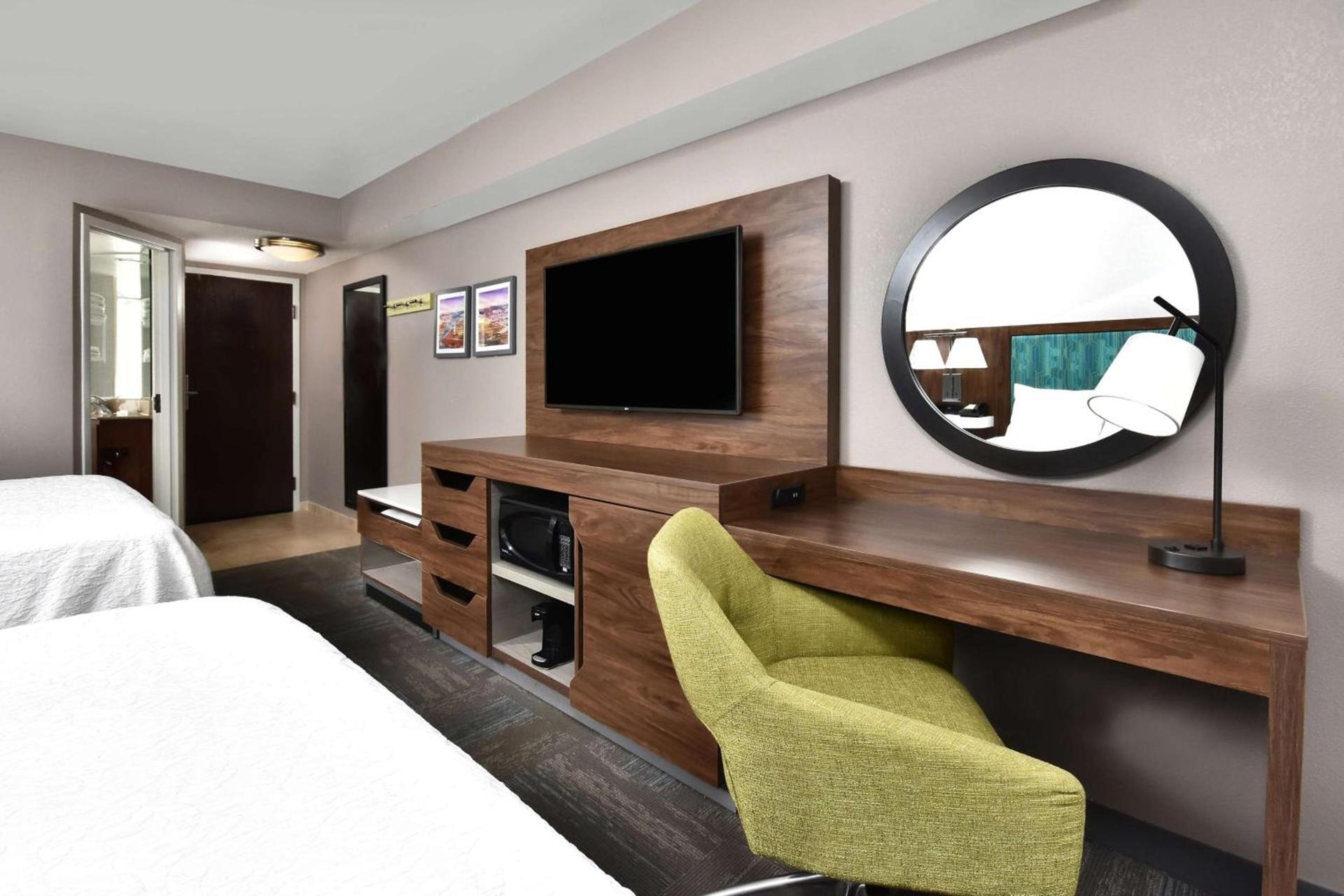 Hampton Inn Princeton photo 25