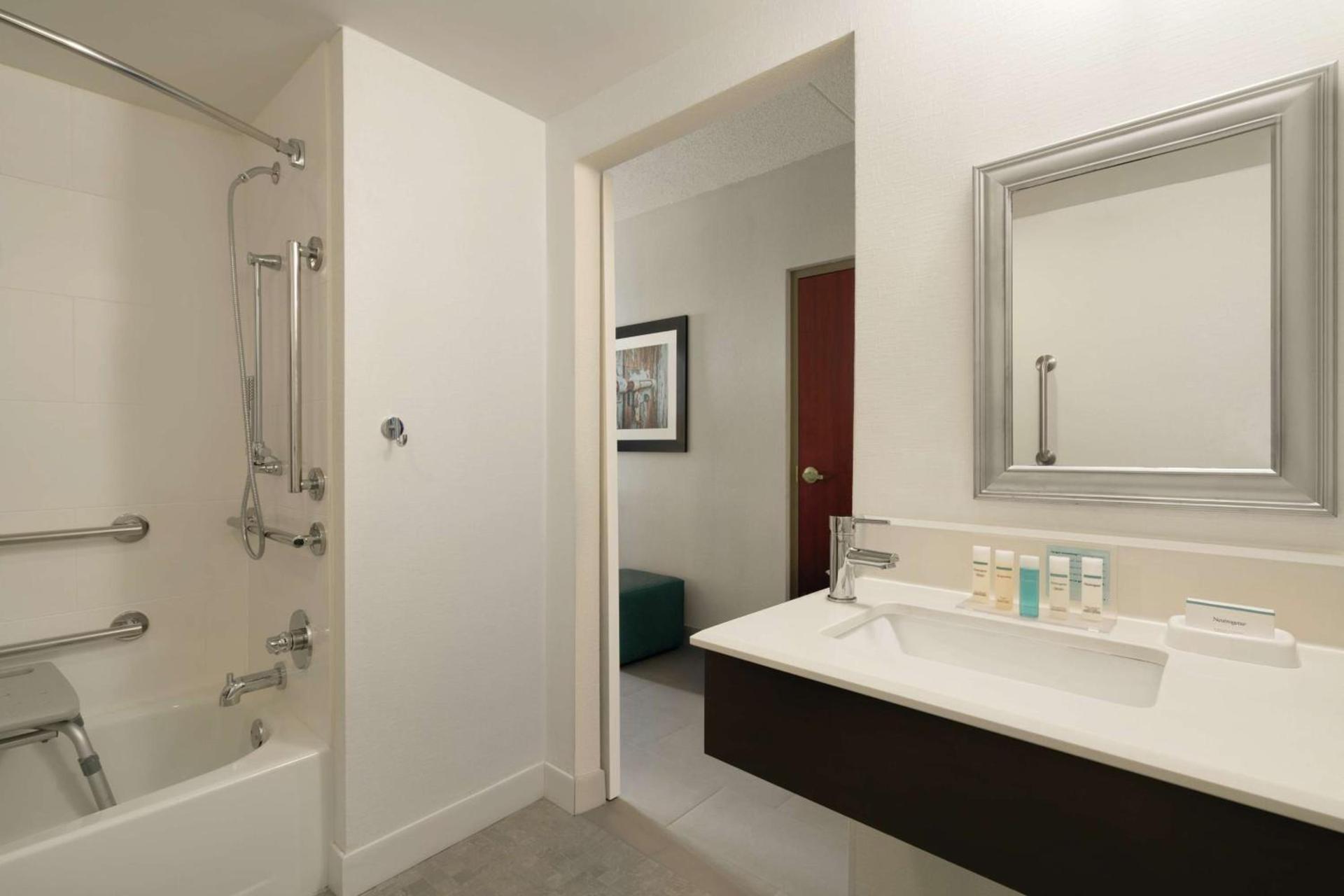 Hampton Inn Reading/Wyomissing photo 10
