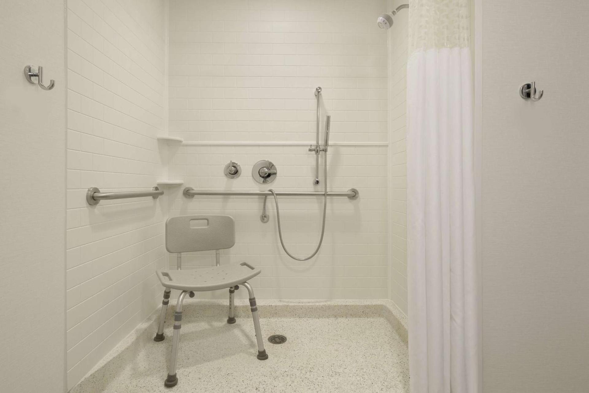 Hampton Inn Reading/Wyomissing photo 11