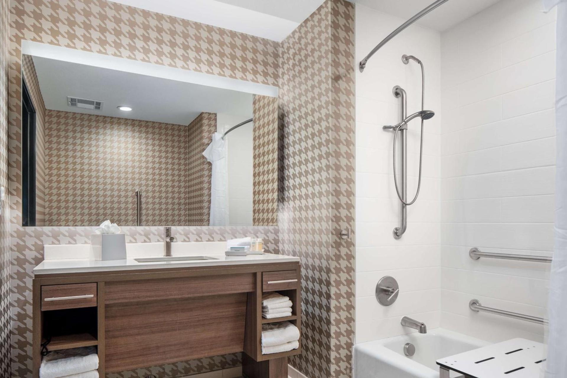 Home2 Suites By Hilton Rowlett Rockwall Marina photo 18