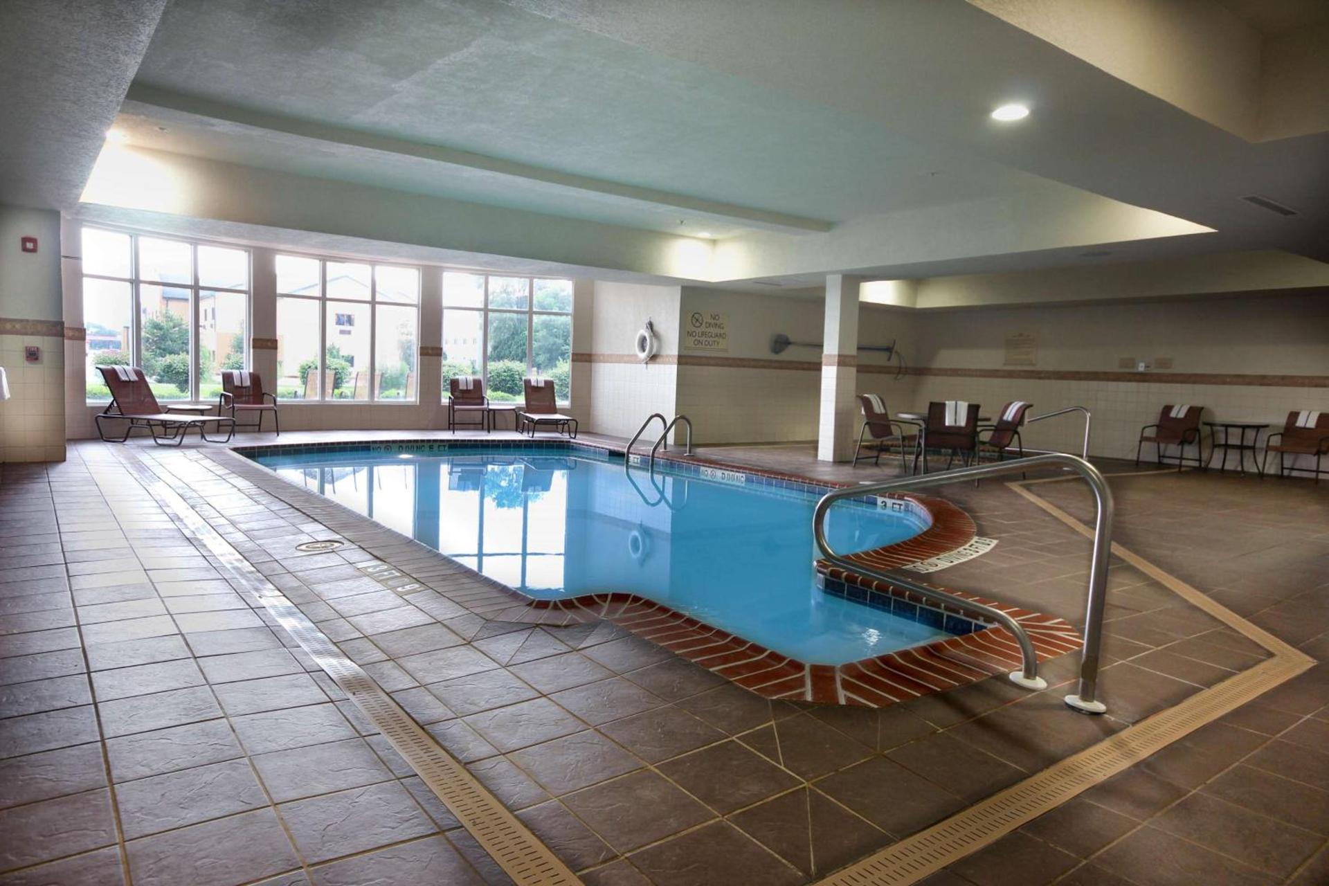 Hilton Garden Inn Elkhart photo 6