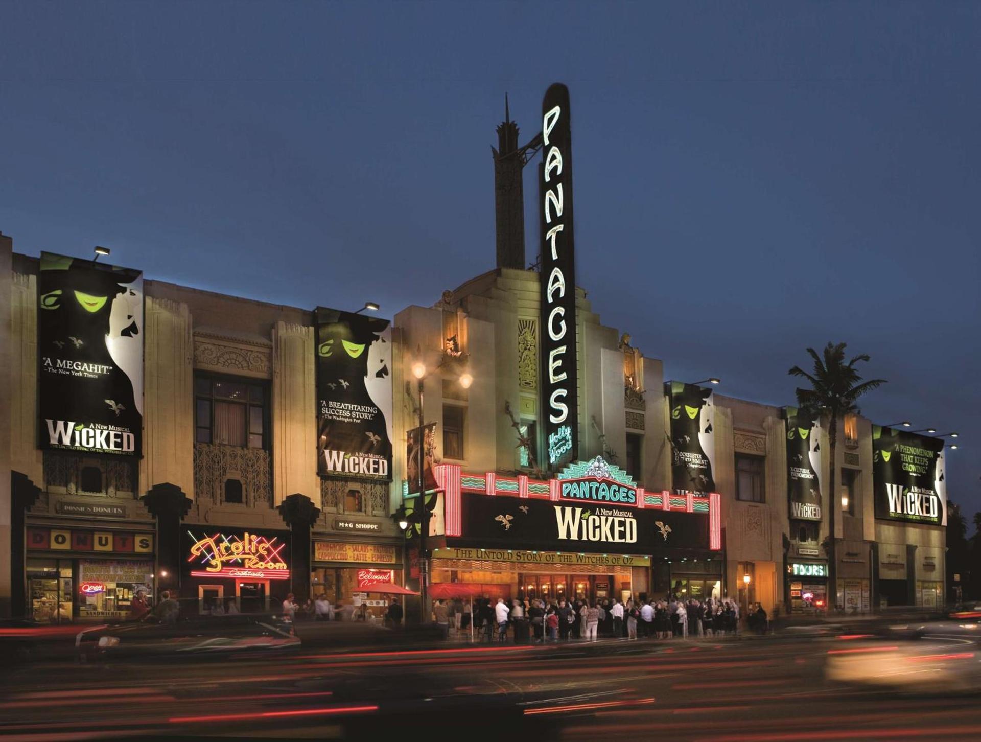 Hilton Los Angeles-Universal City photo 4