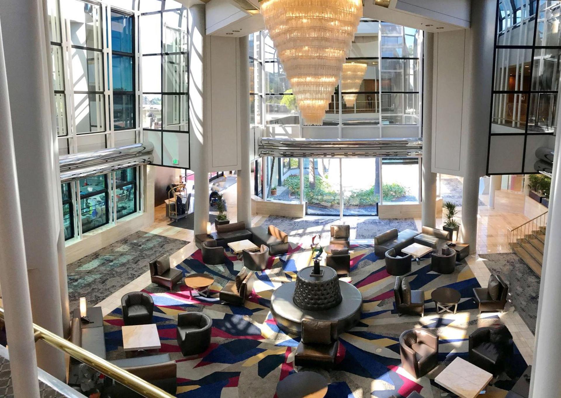 Hilton Los Angeles-Universal City photo 9