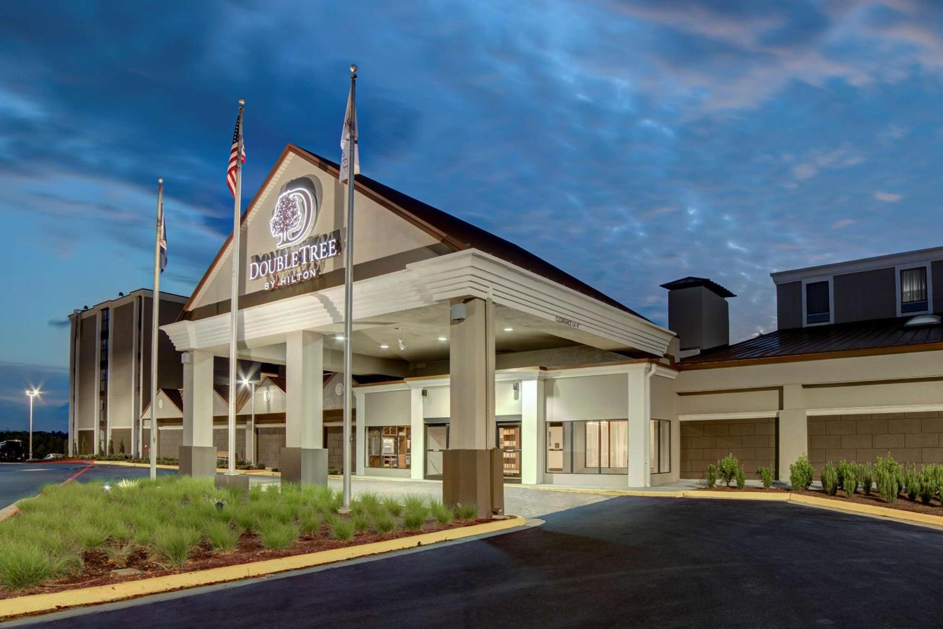 Doubletree by Hilton Harrisonburg photo 1