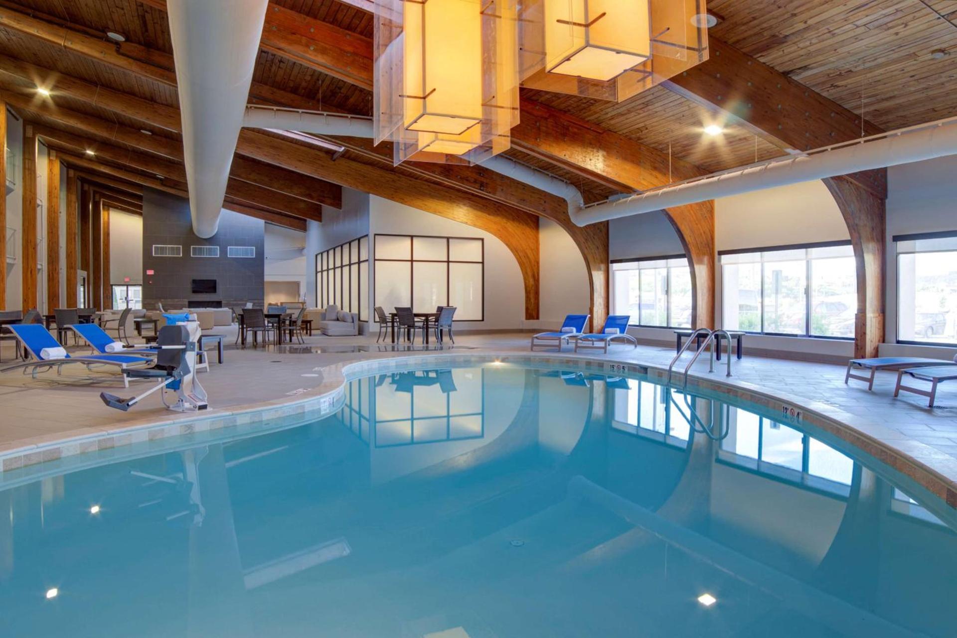 Doubletree by Hilton Harrisonburg photo 5