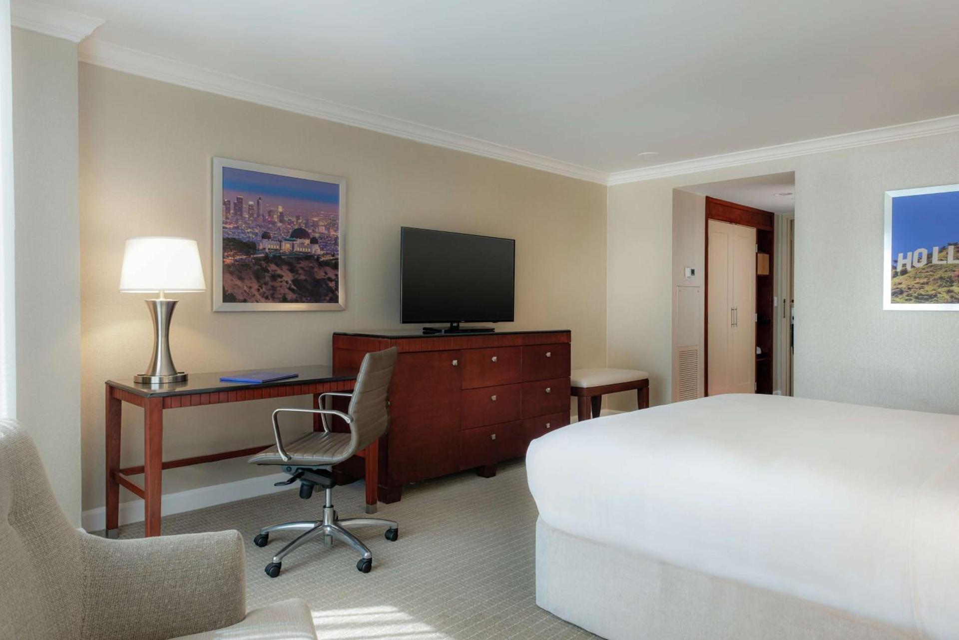 Hilton Los Angeles-Universal City photo 23