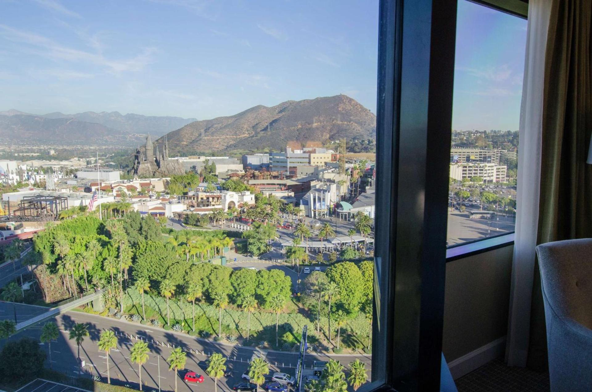 Hilton Los Angeles-Universal City photo 27