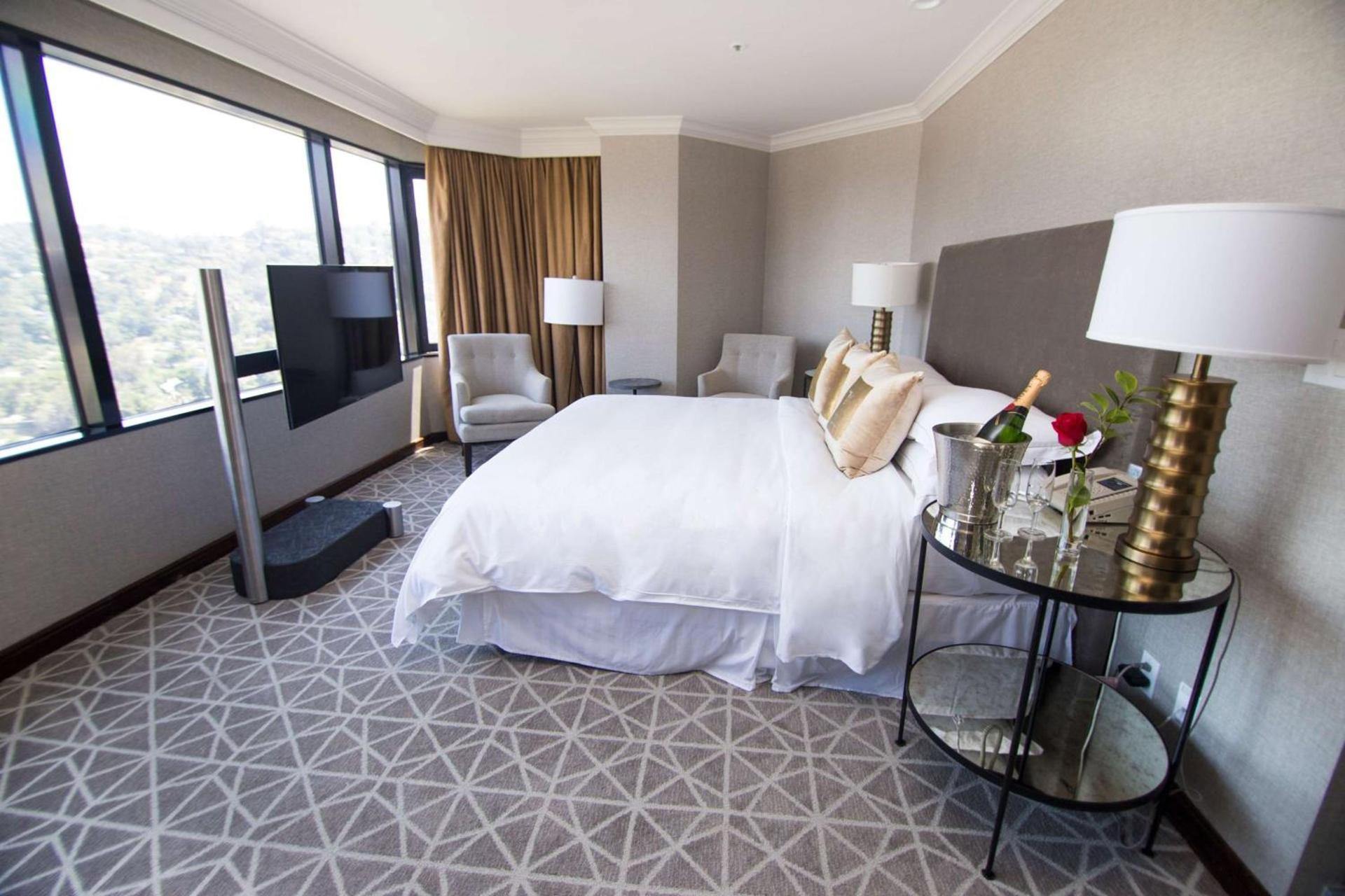 Hilton Los Angeles-Universal City photo 33