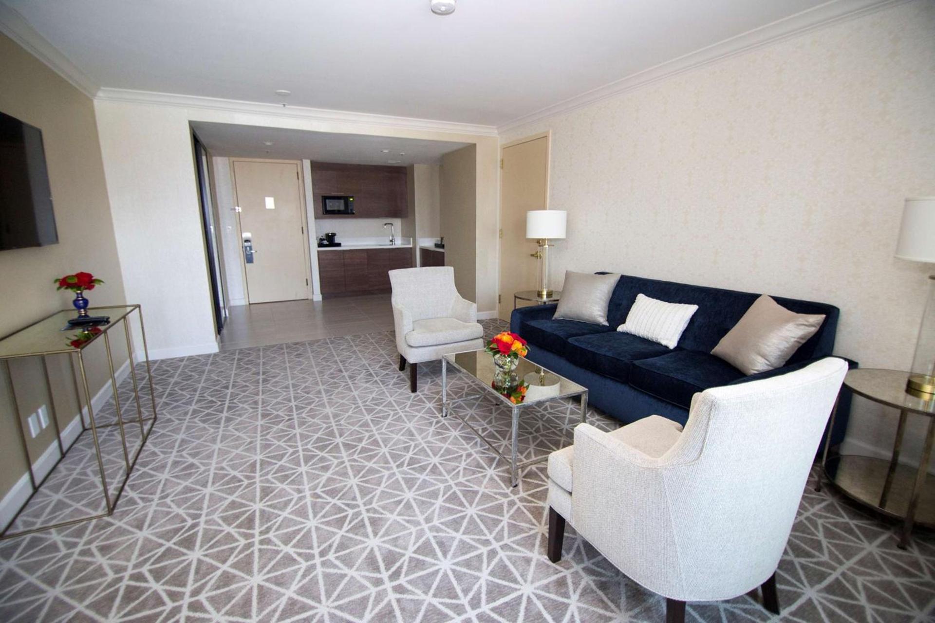 Hilton Los Angeles-Universal City photo 36