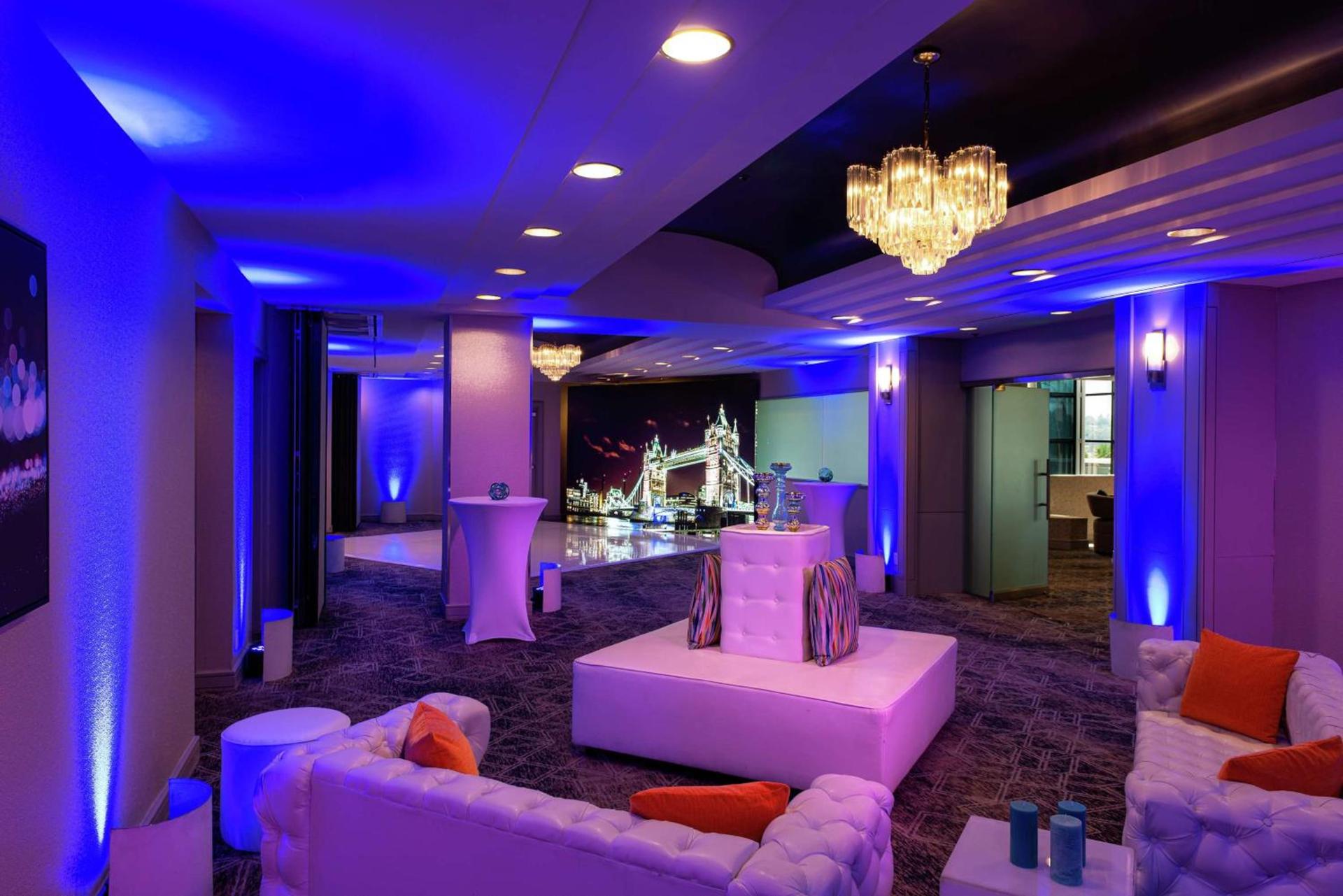 Hilton Los Angeles-Universal City photo 44