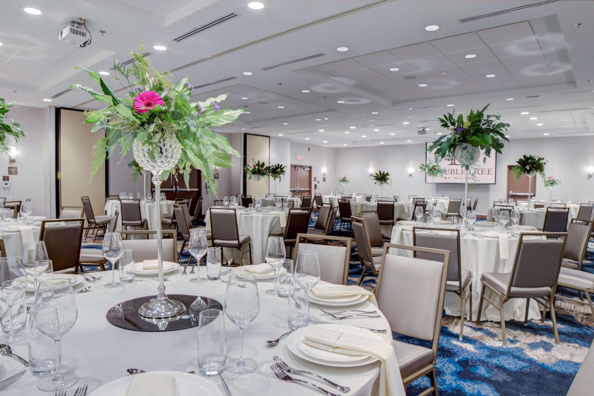 Doubletree by Hilton Harrisonburg photo 30
