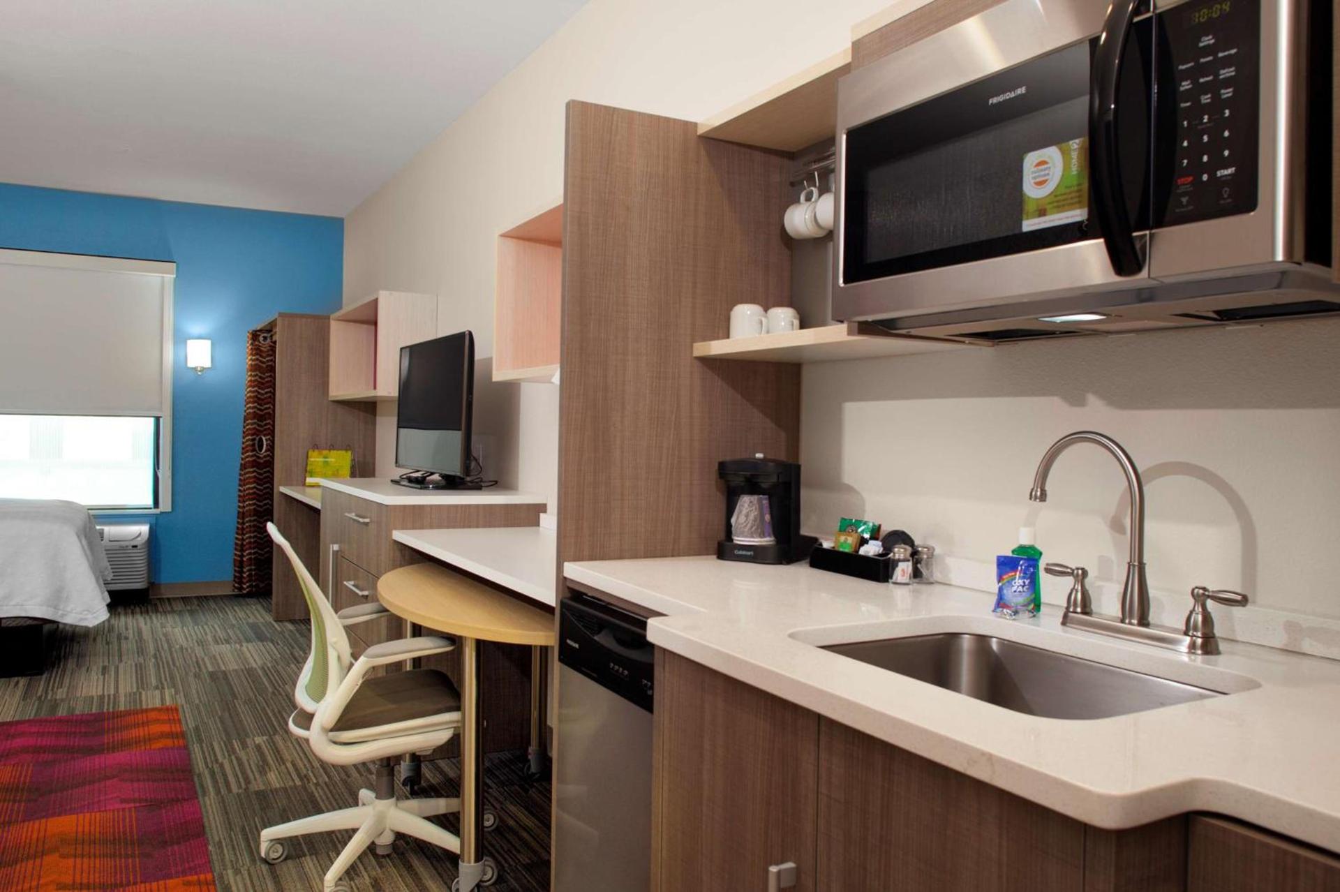 Home2 Suites By Hilton Lake Charles photo 16