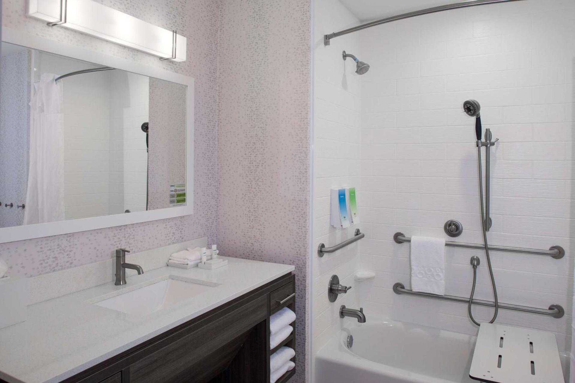 Home2 Suites By Hilton Lake Charles photo 18