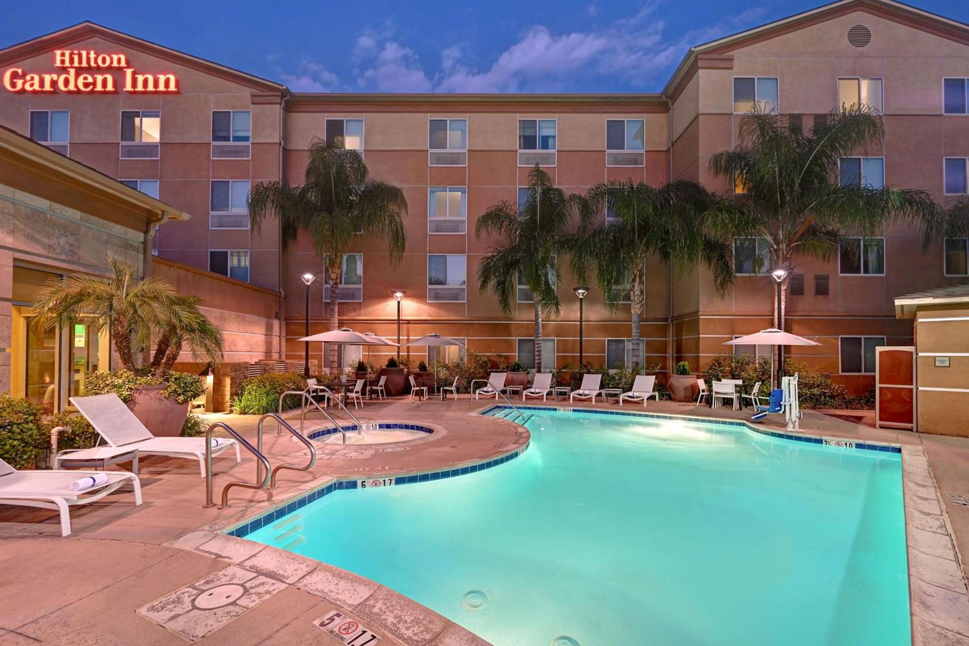 Hilton Garden Inn San Bernardino photo 8