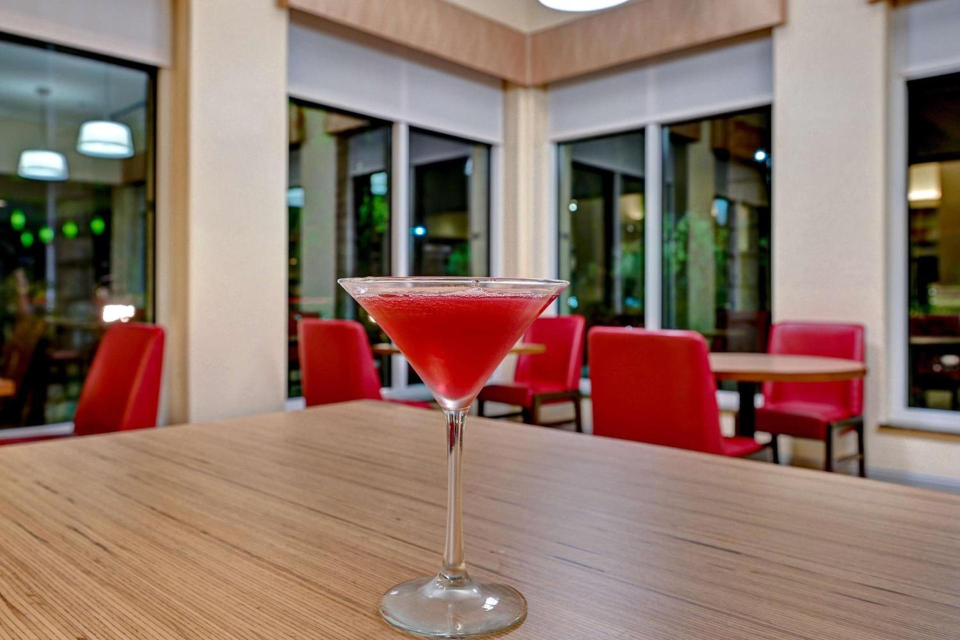 Hilton Garden Inn San Bernardino photo 9