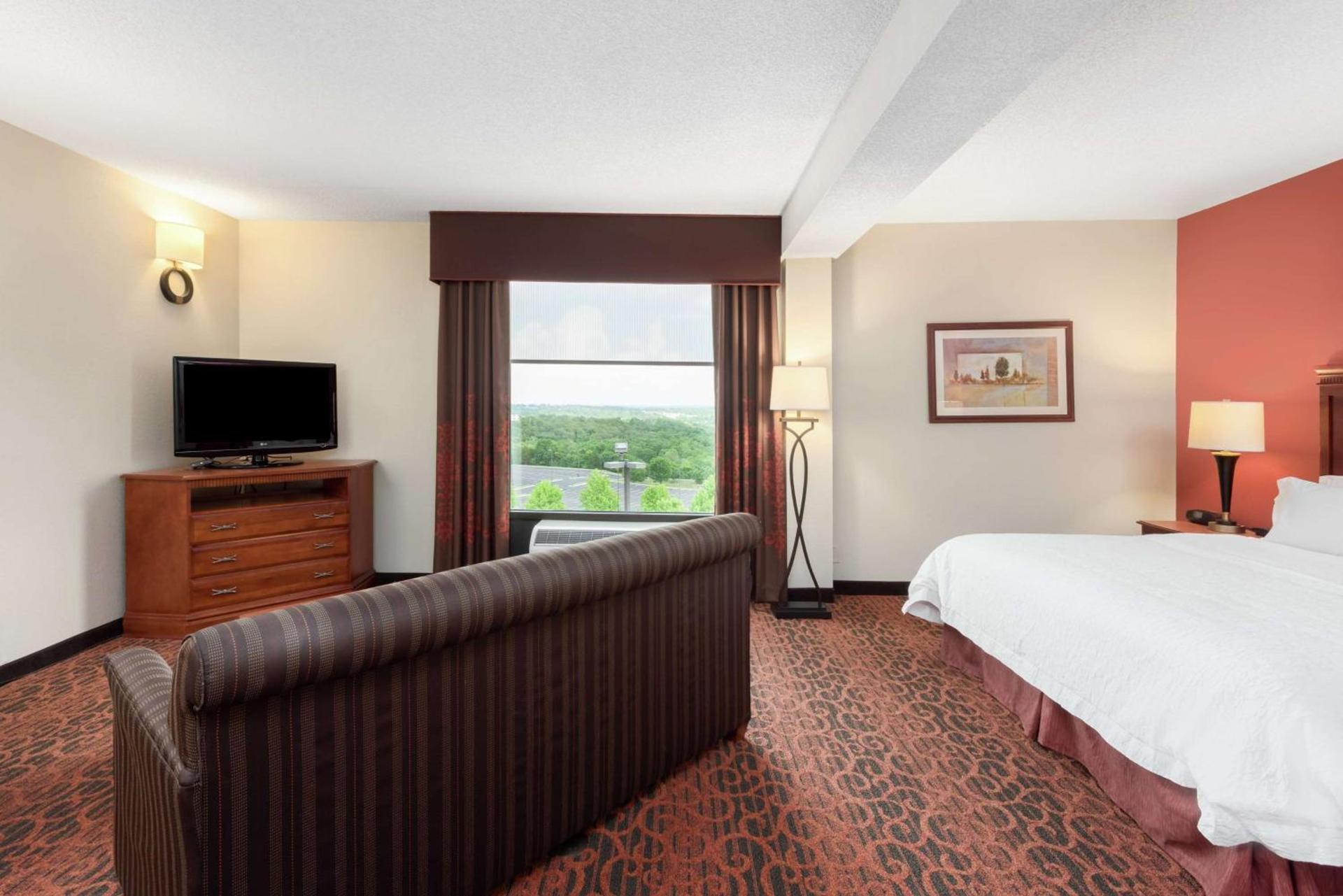Hampton Inn Branson on the Strip photo 17