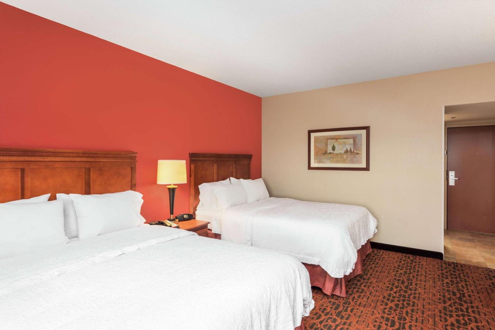 Hampton Inn Branson on the Strip photo 27
