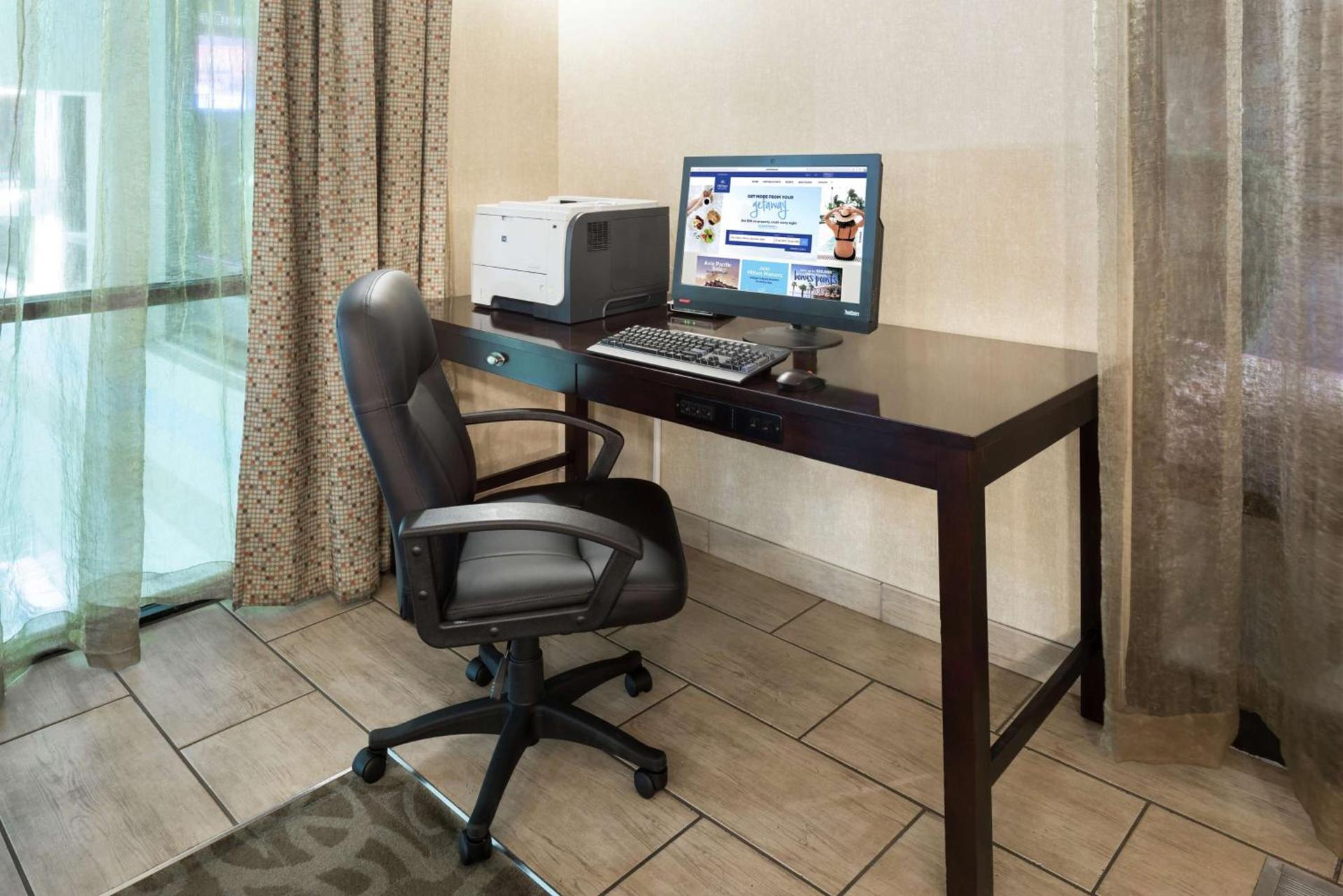 Hampton Inn Branson on the Strip photo 29