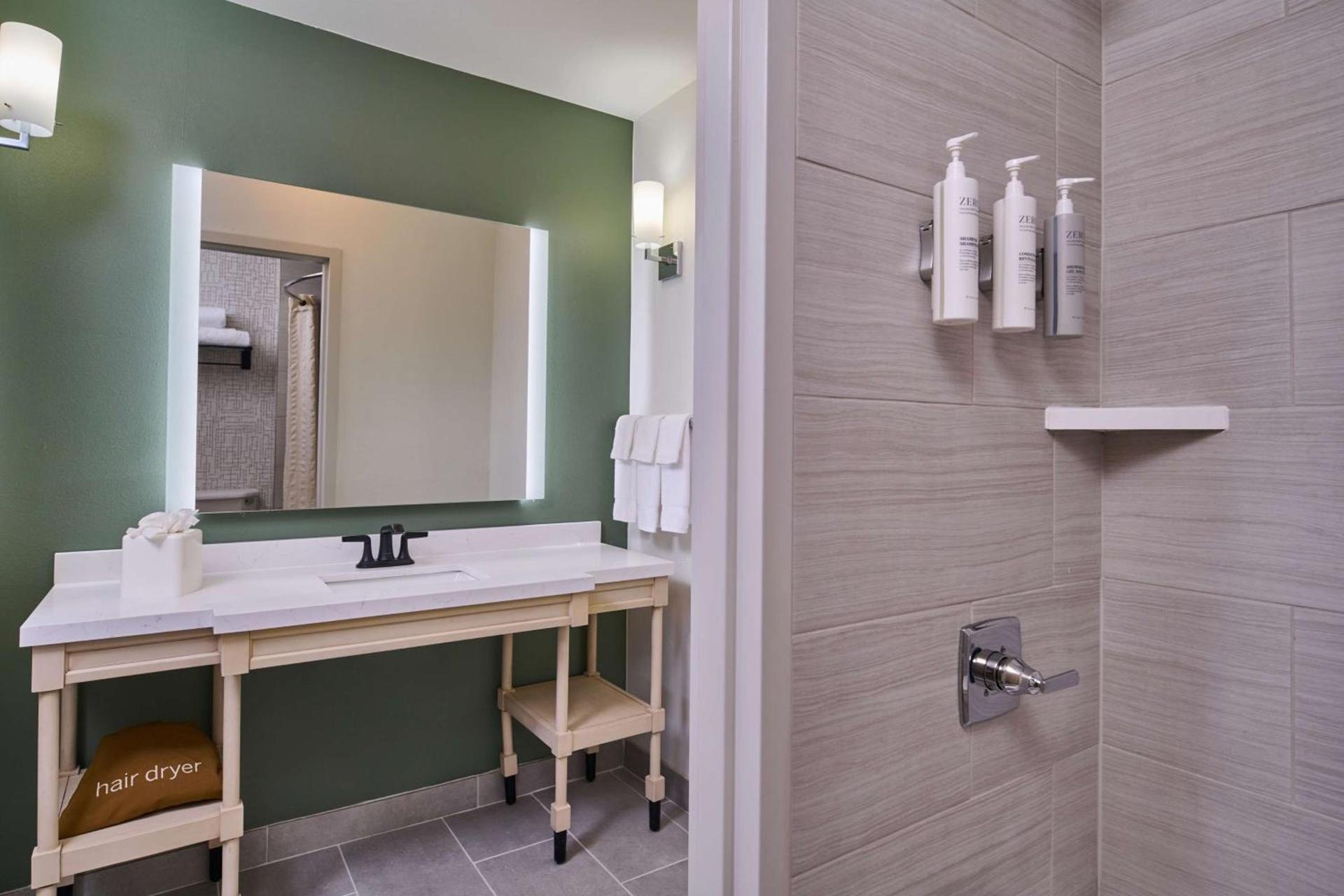 Homewood Suites by Hilton Anchorage photo 13