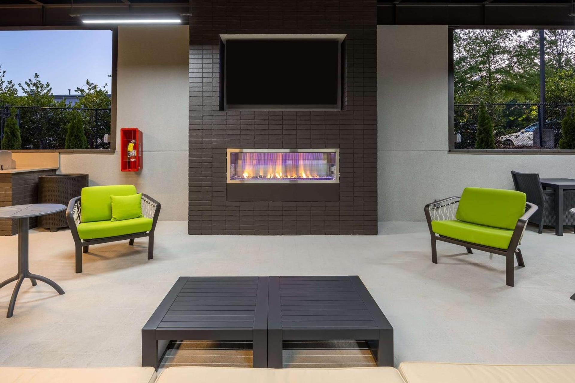 Hampton Inn & Suites Alpharetta Roswell photo 4