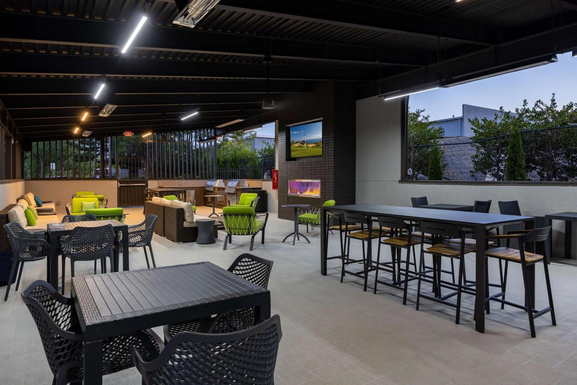 Hampton Inn & Suites Alpharetta Roswell photo 12
