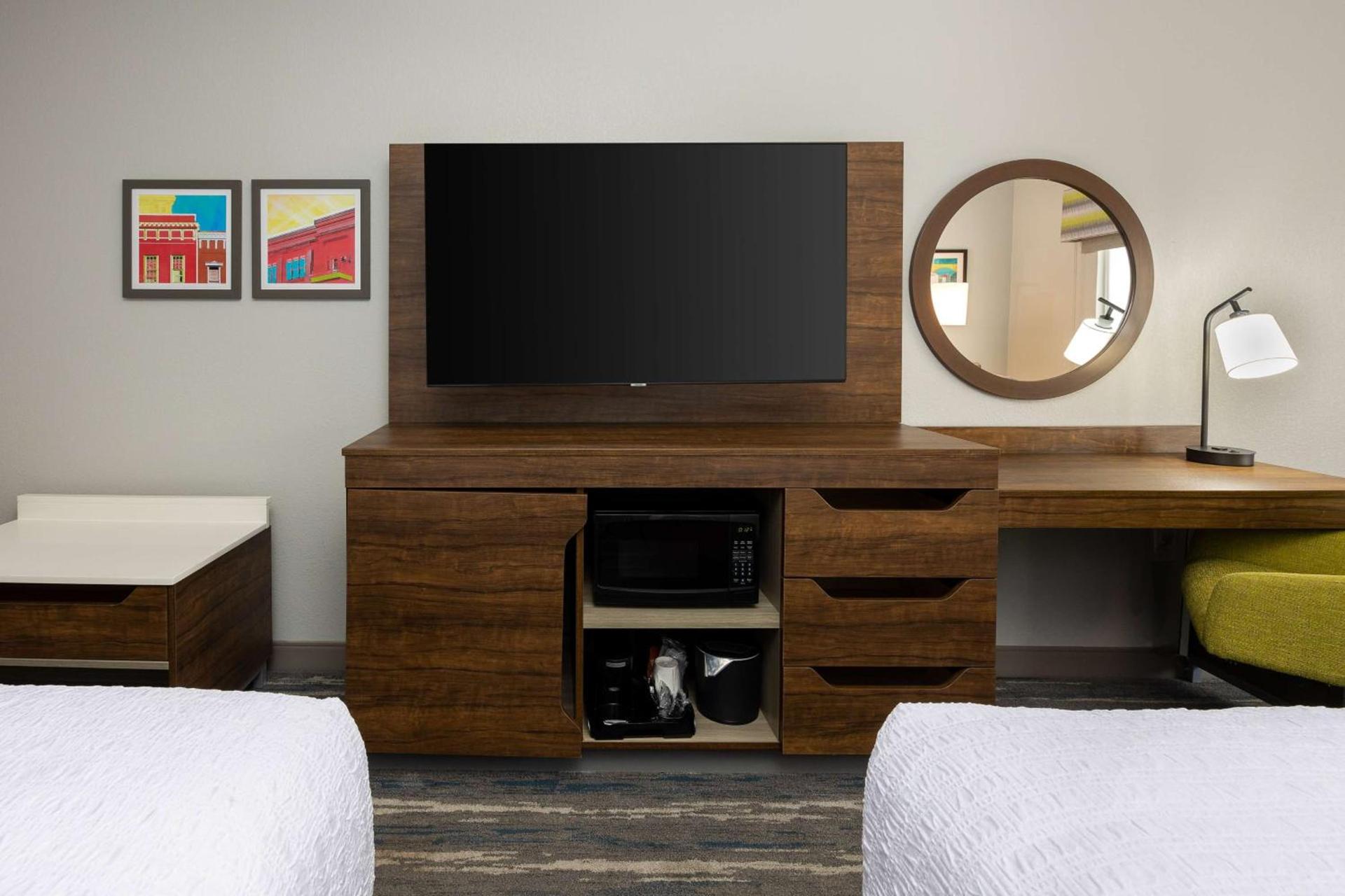 Hampton Inn & Suites Alpharetta Roswell photo 41