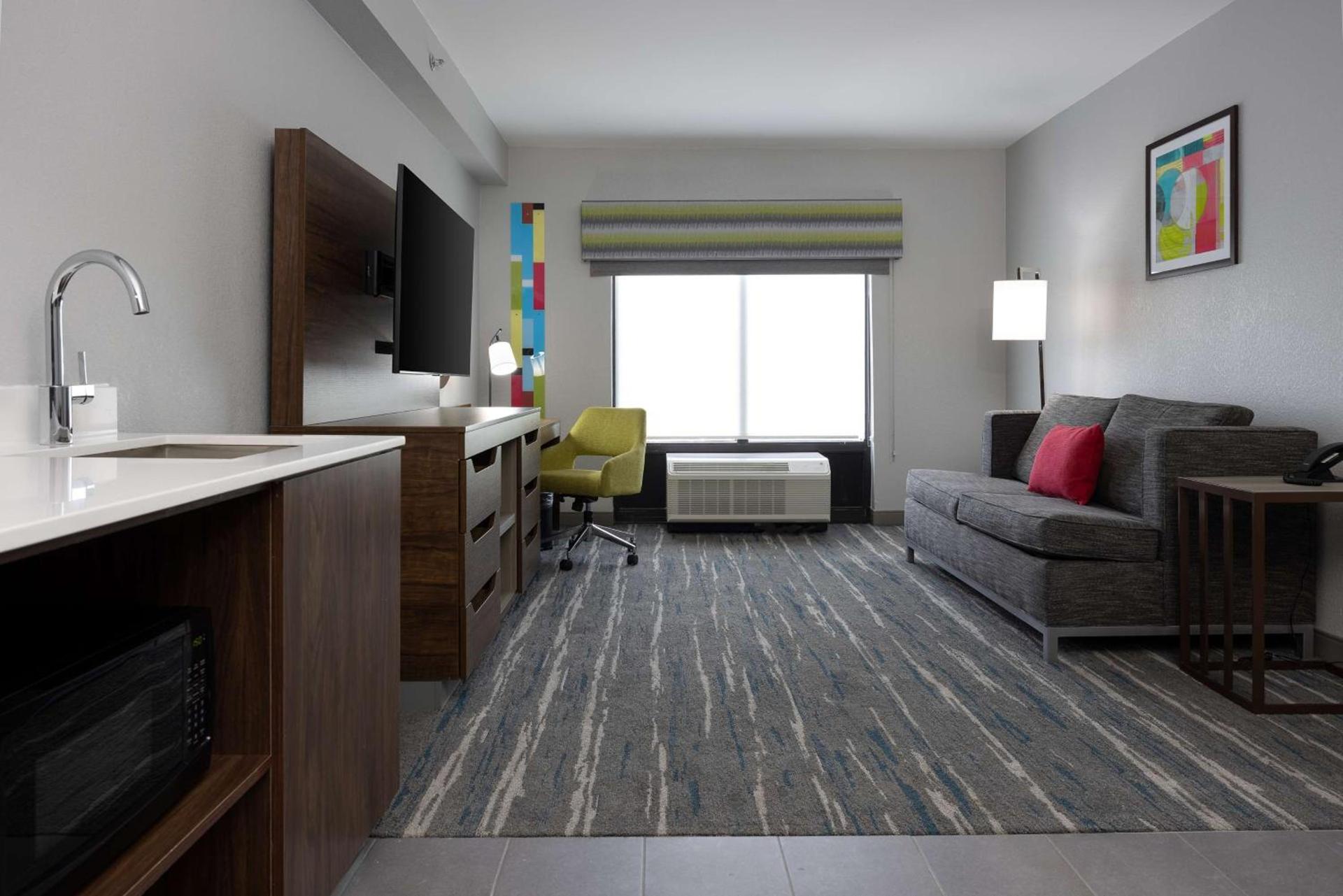 Hampton Inn & Suites Alpharetta Roswell photo 45