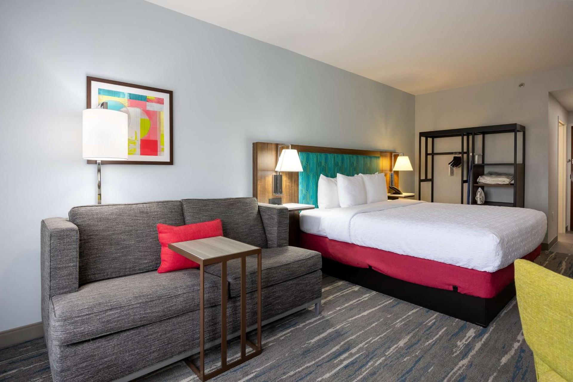 Hampton Inn & Suites Alpharetta Roswell photo 49