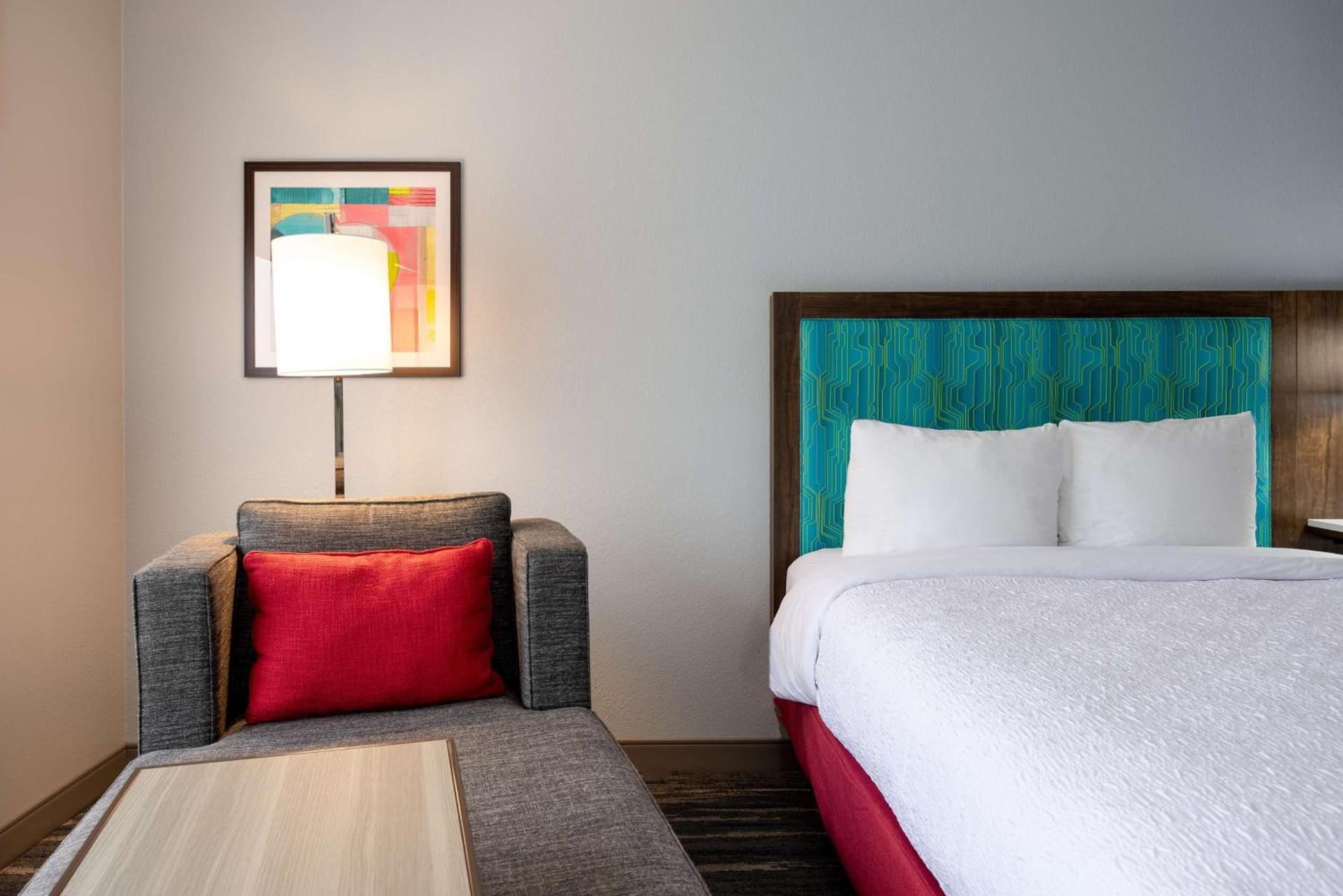 Hampton Inn & Suites Alpharetta Roswell photo 51