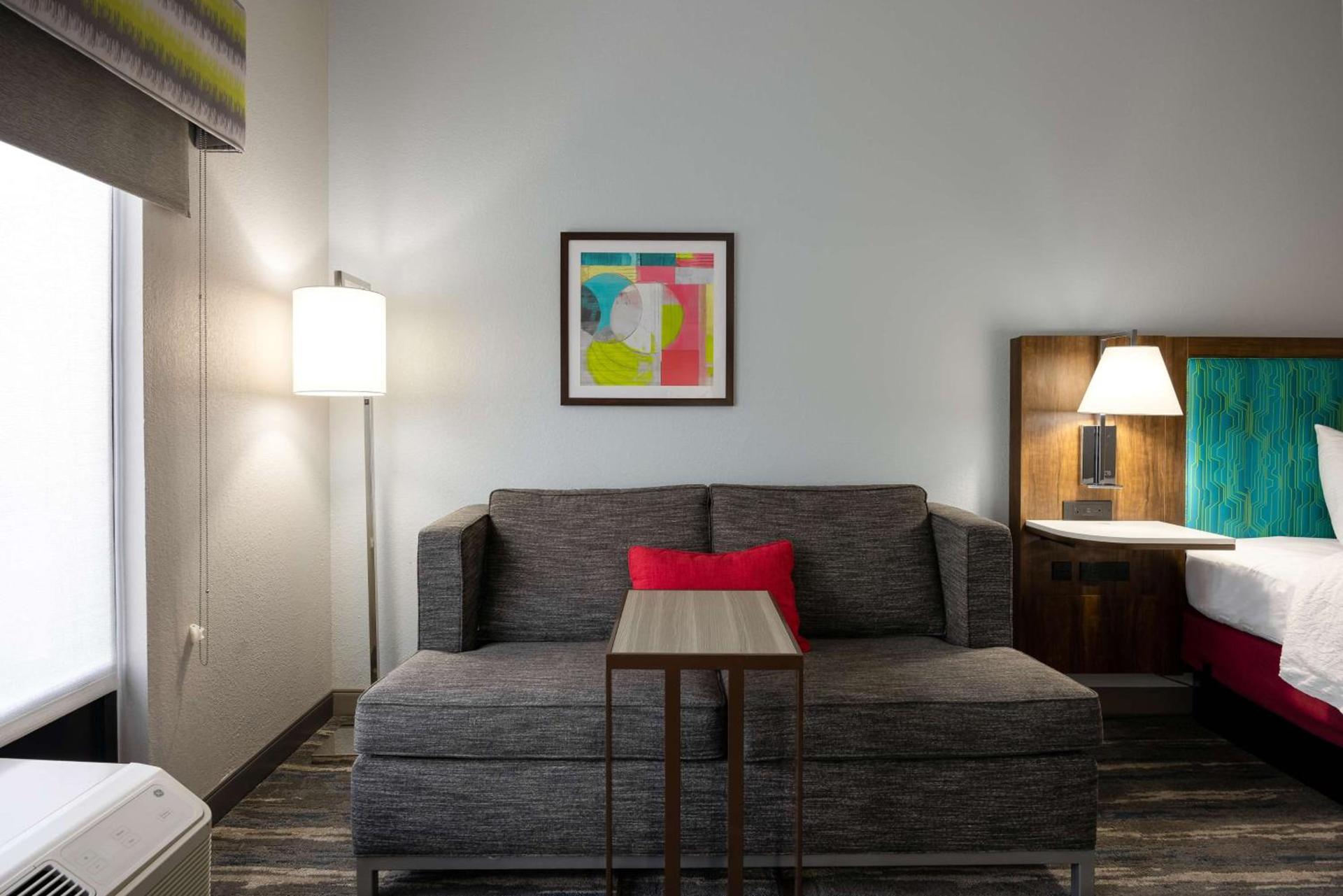 Hampton Inn & Suites Alpharetta Roswell photo 63