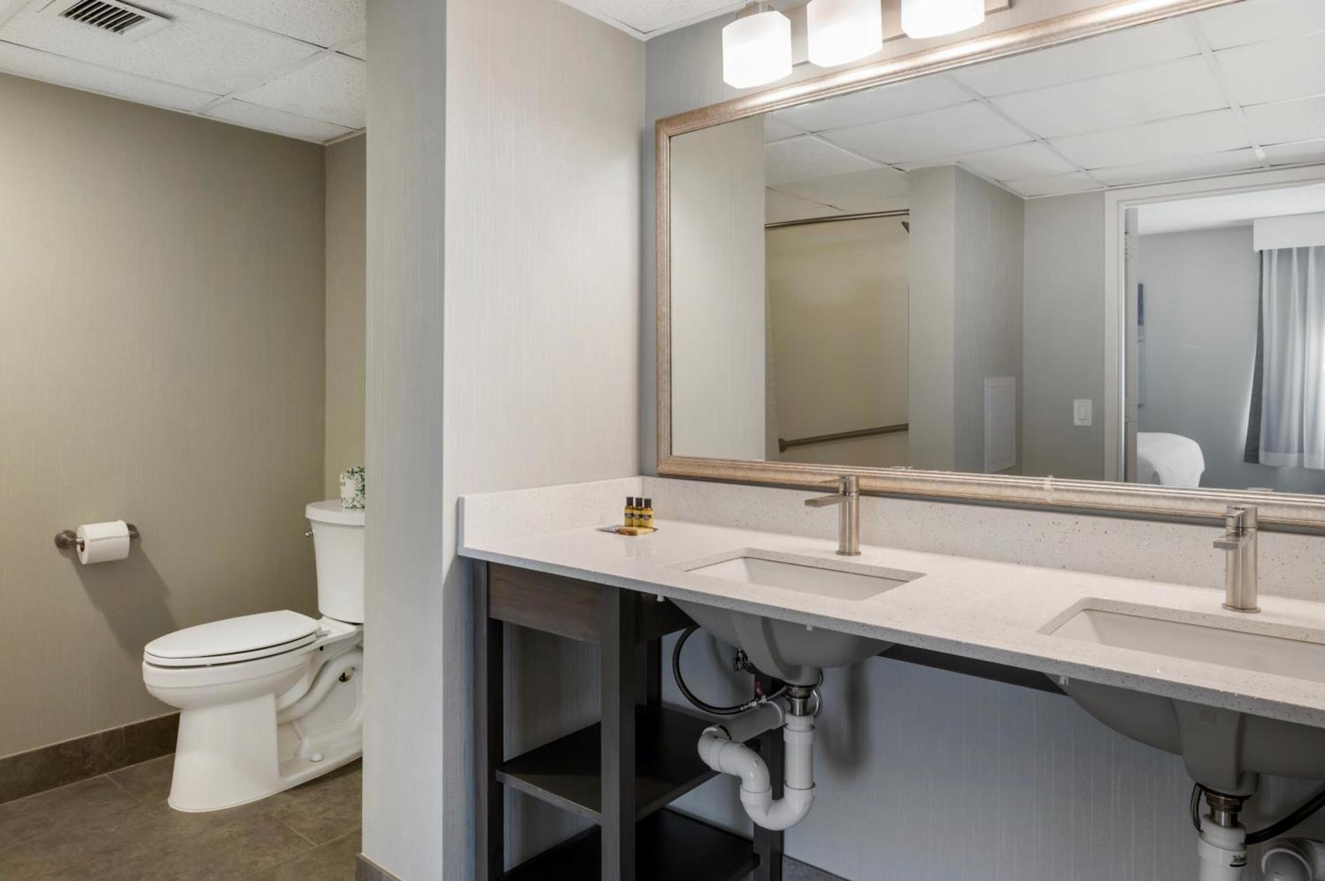Best Western Plus Alexandria Fort Belvoir photo 46