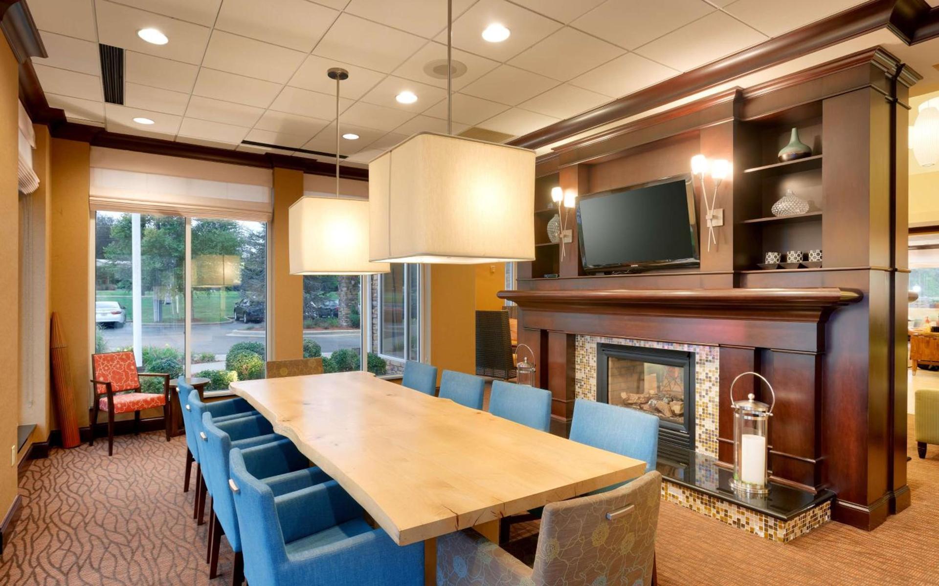 Hilton Garden Inn Clarksville photo 8