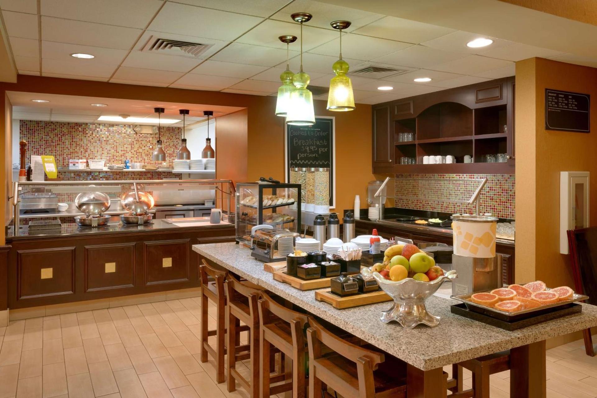 Hilton Garden Inn Clarksville photo 11