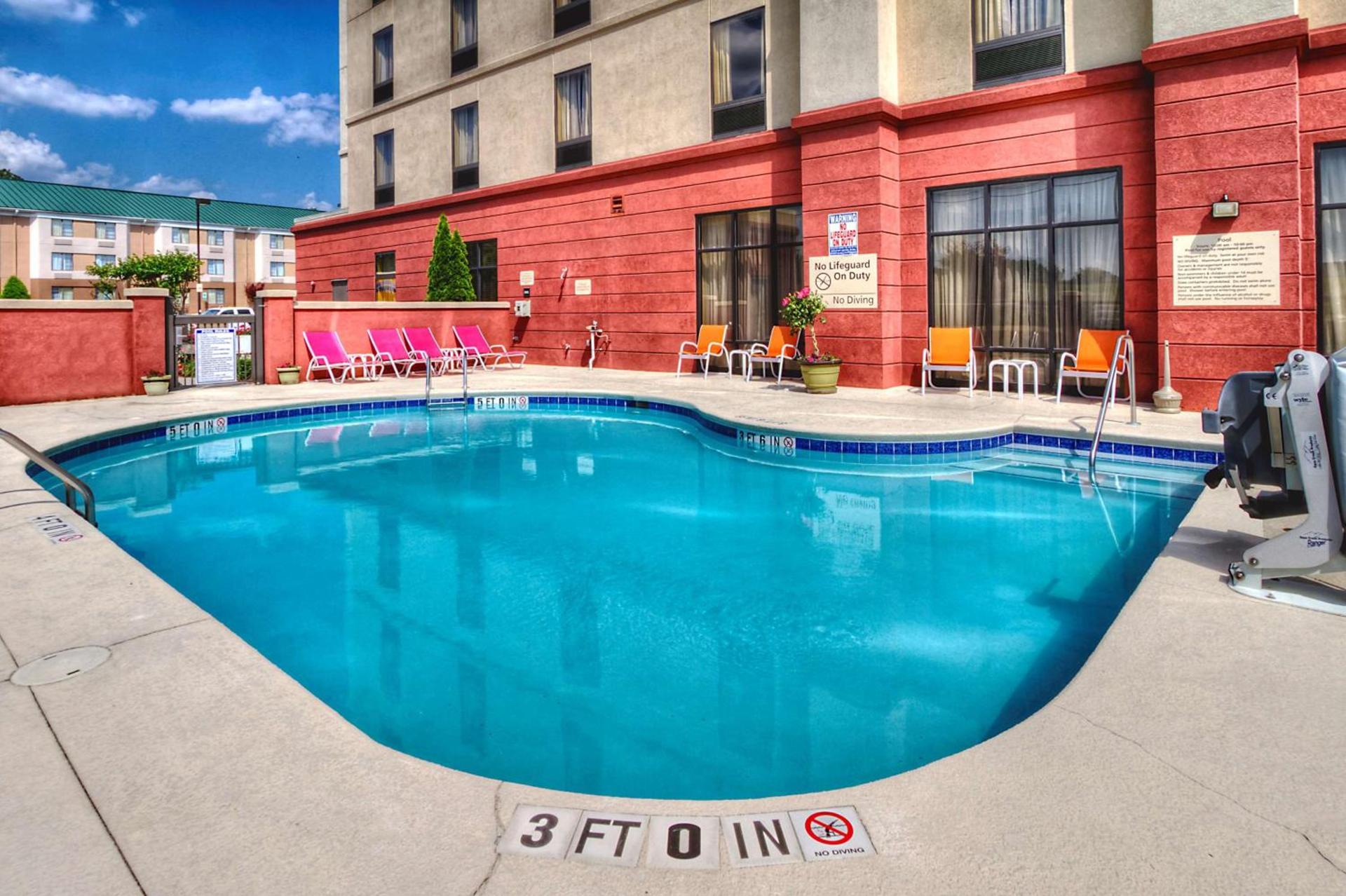 Hampton Inn Roanoke Rapids photo 9