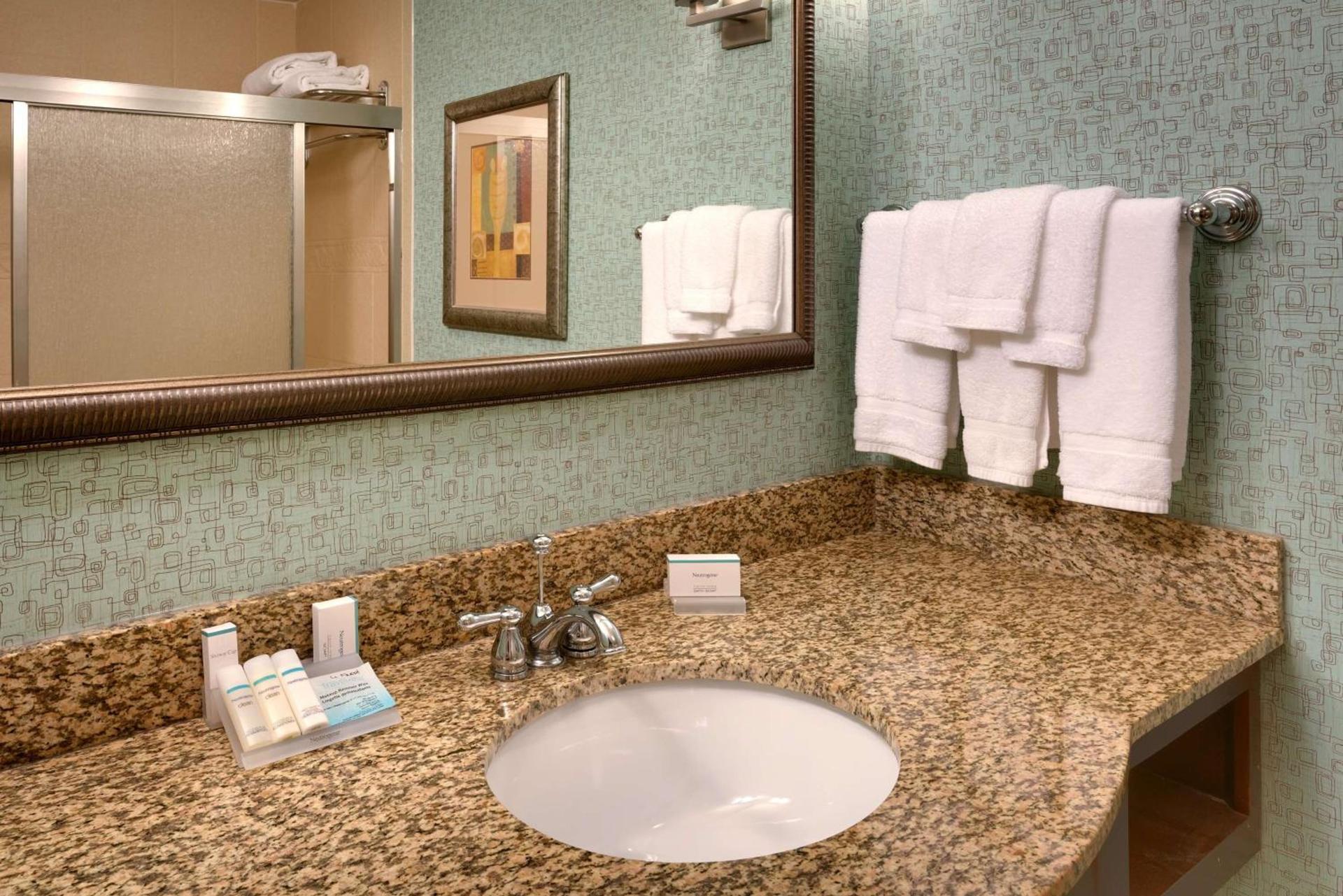 Hilton Garden Inn Clarksville photo 17