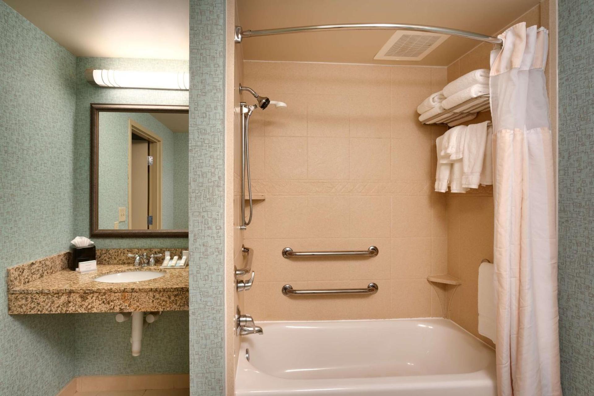 Hilton Garden Inn Clarksville photo 22