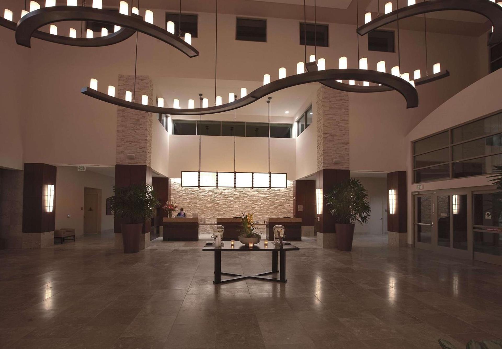 Embassy Suites Palmdale photo 5