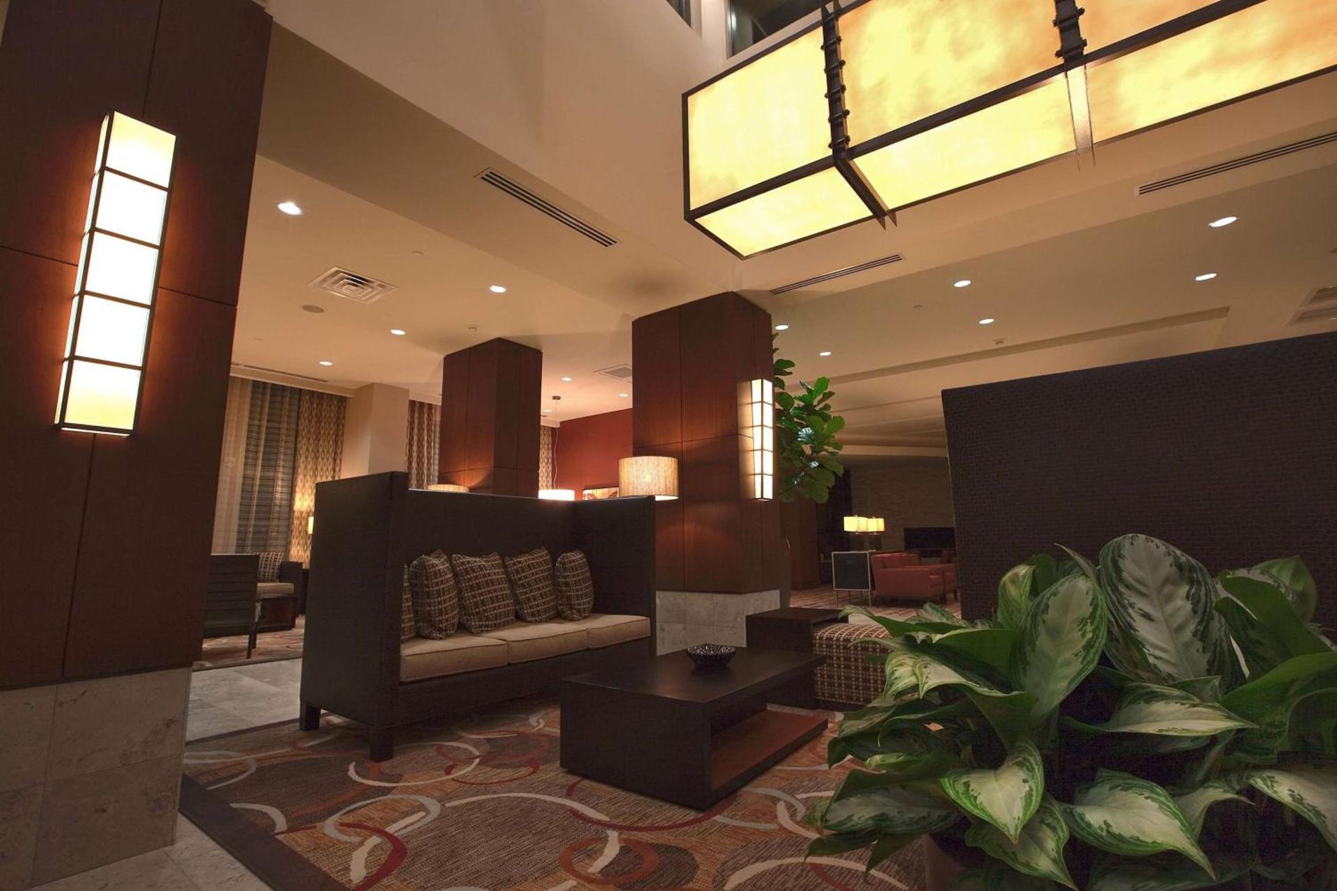 Embassy Suites Palmdale photo 8