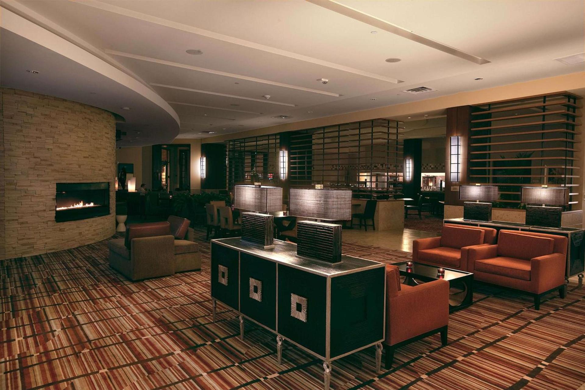 Embassy Suites Palmdale photo 7