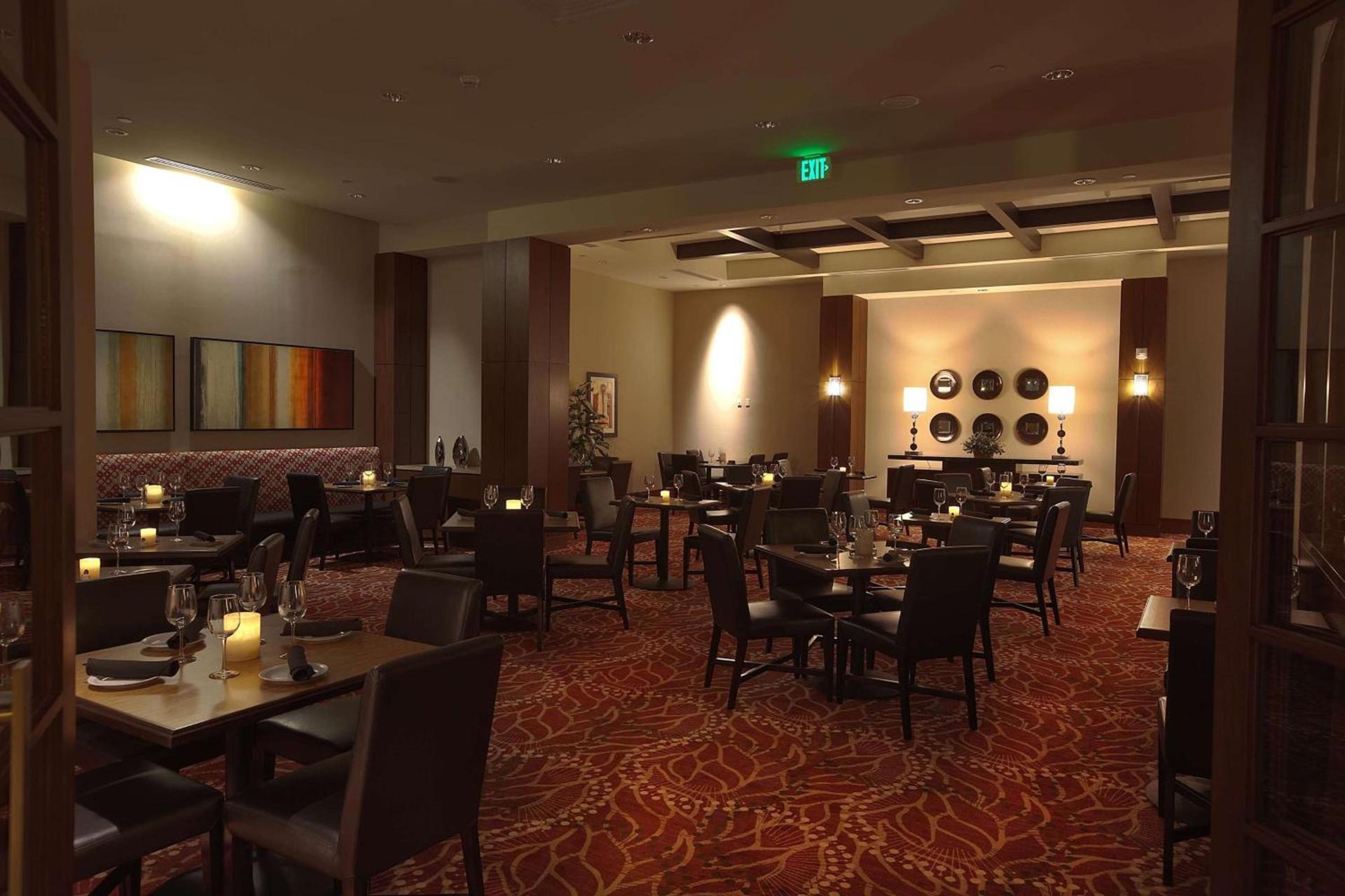 Embassy Suites Palmdale photo 14