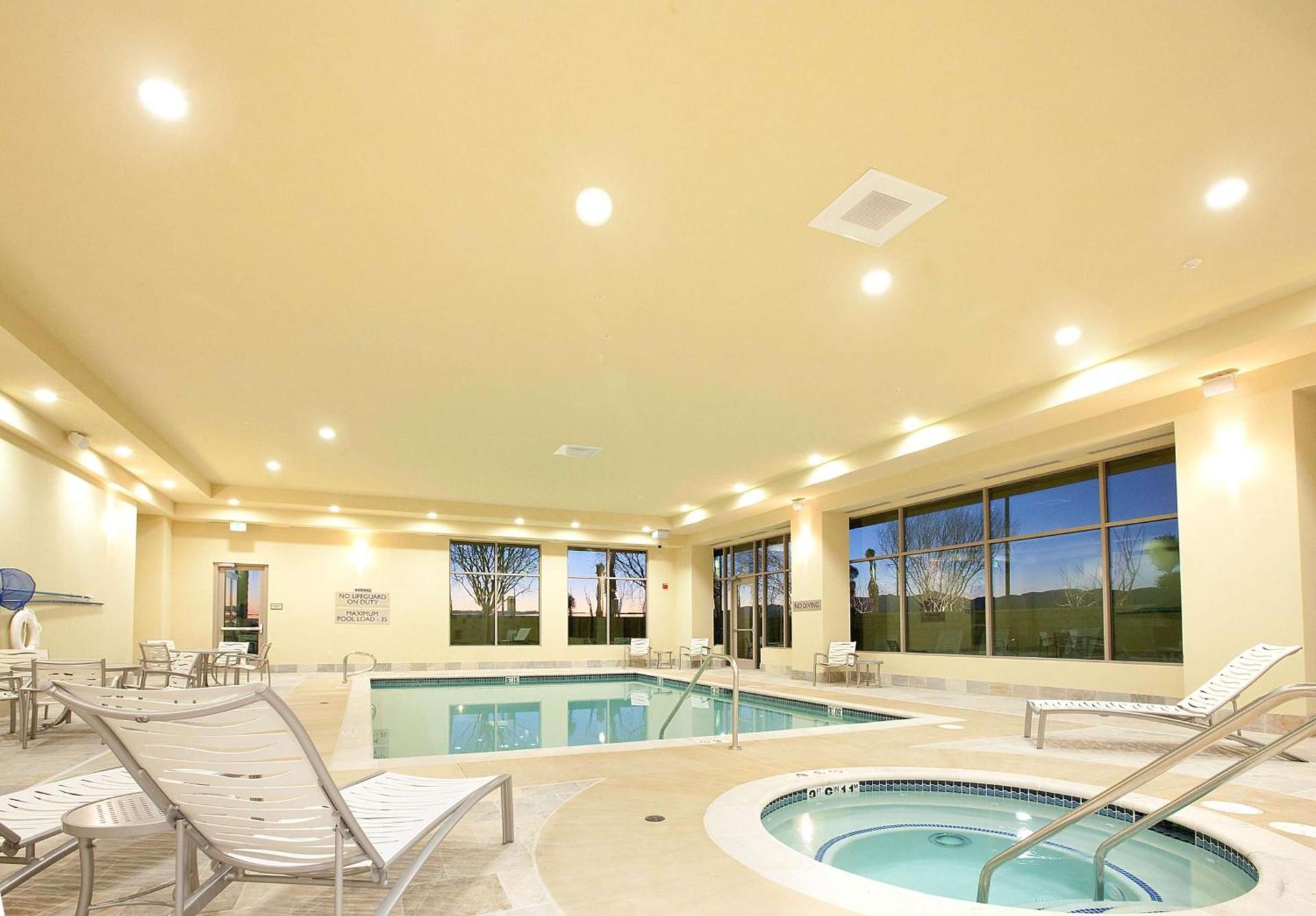Embassy Suites Palmdale photo 13