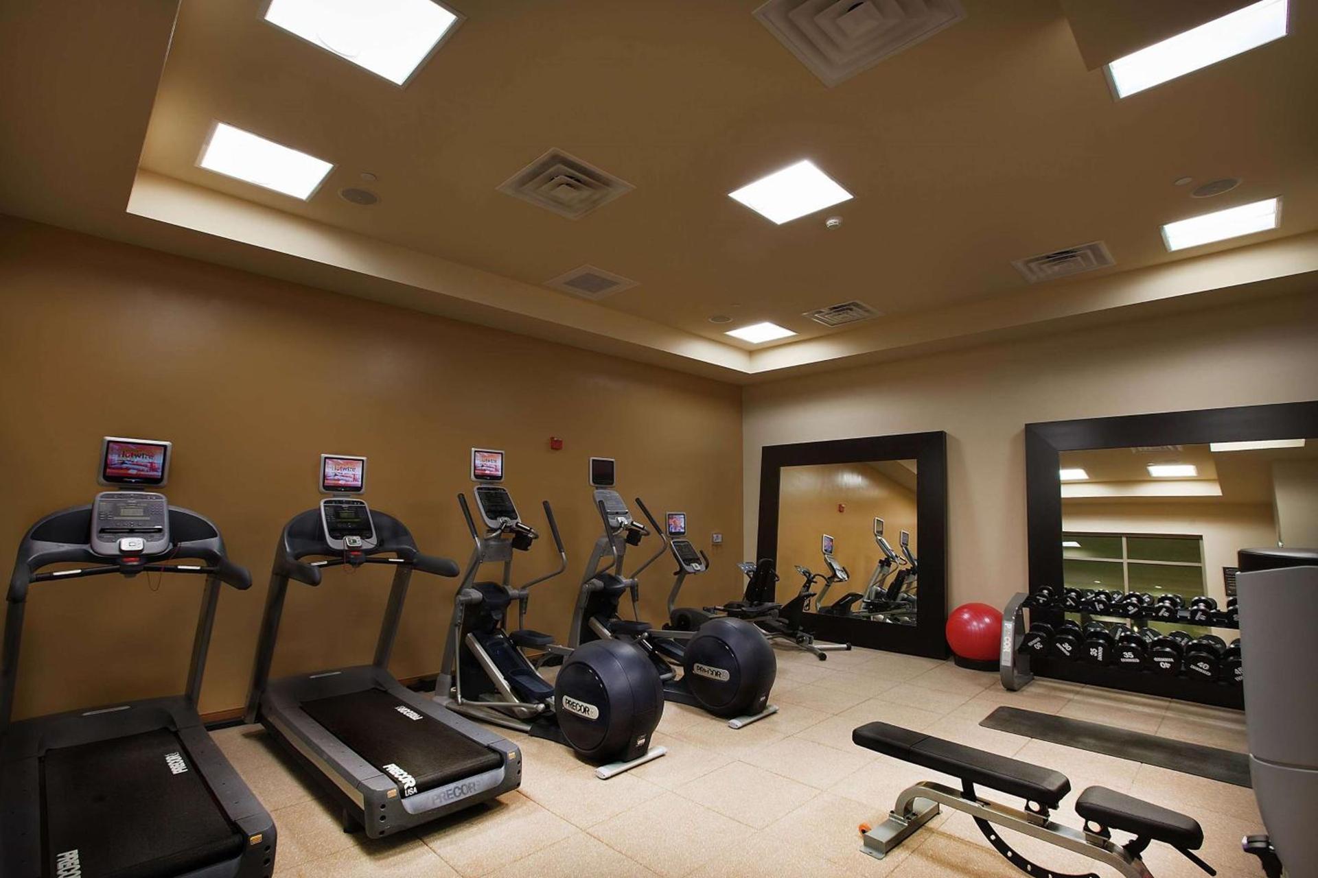 Embassy Suites Palmdale photo 20
