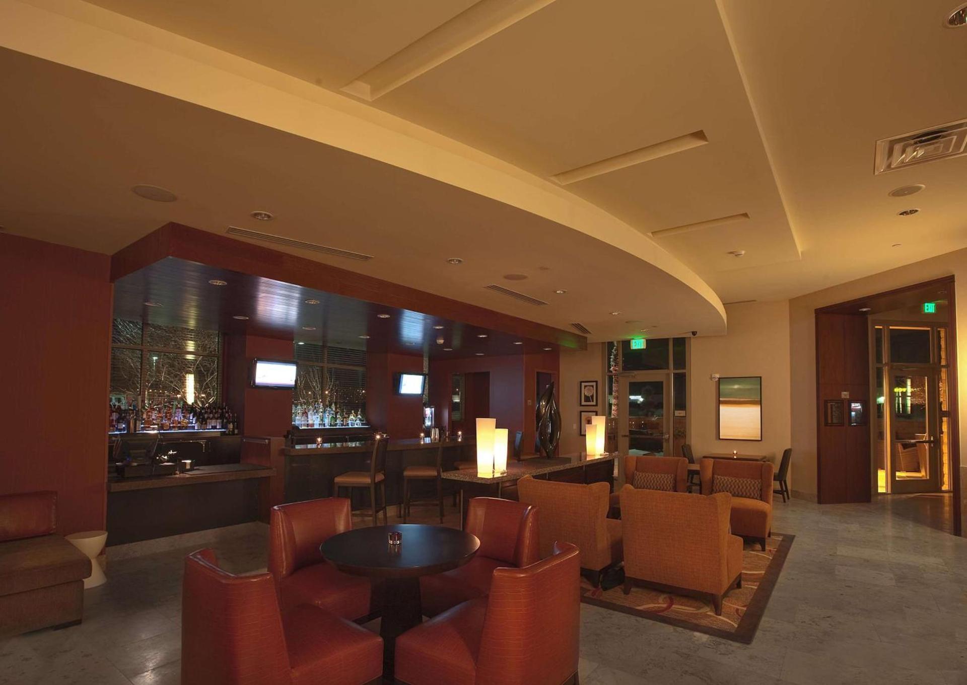 Embassy Suites Palmdale photo 39