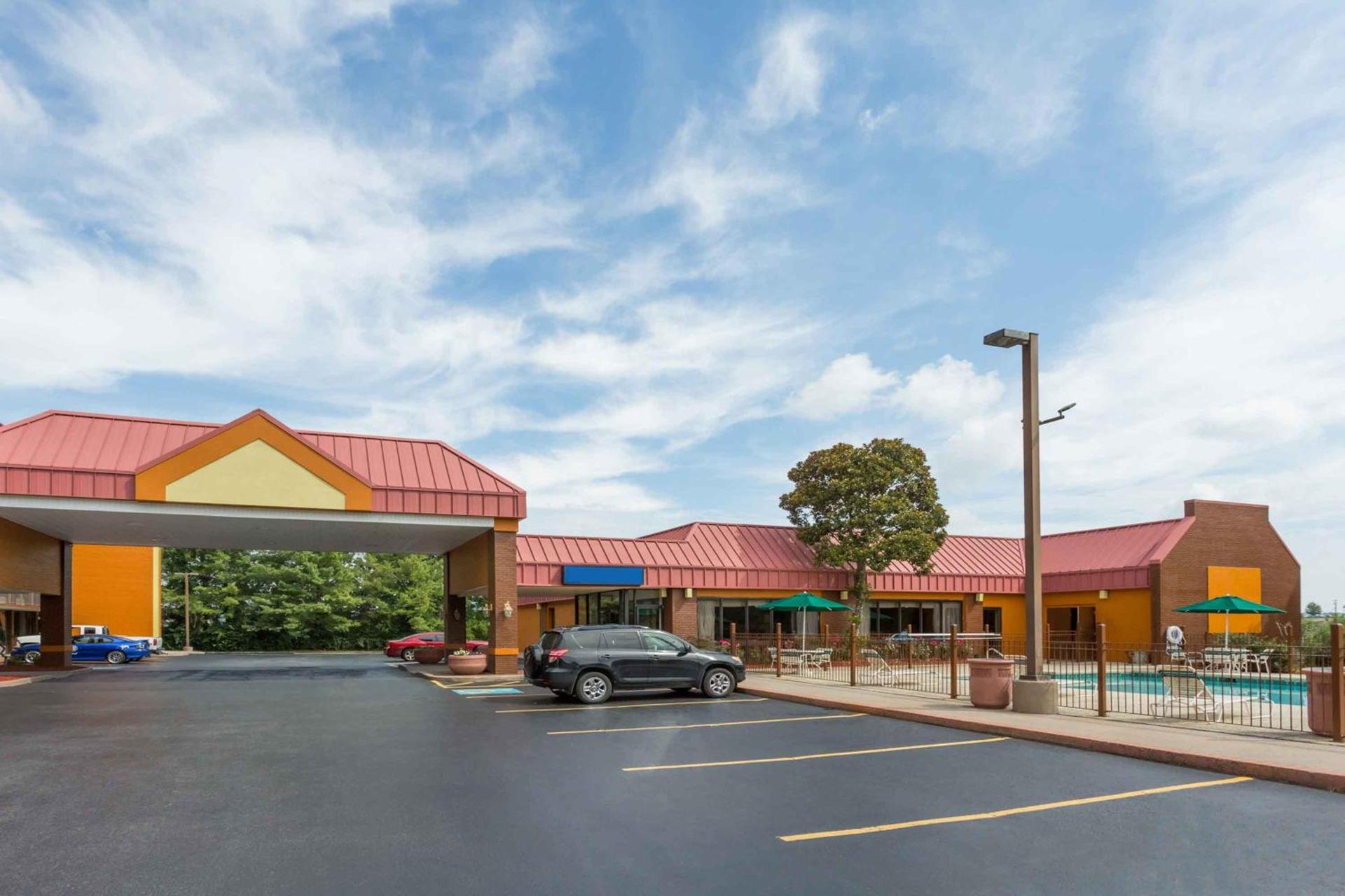 Extended Stay America Suites - Bristol photo 3