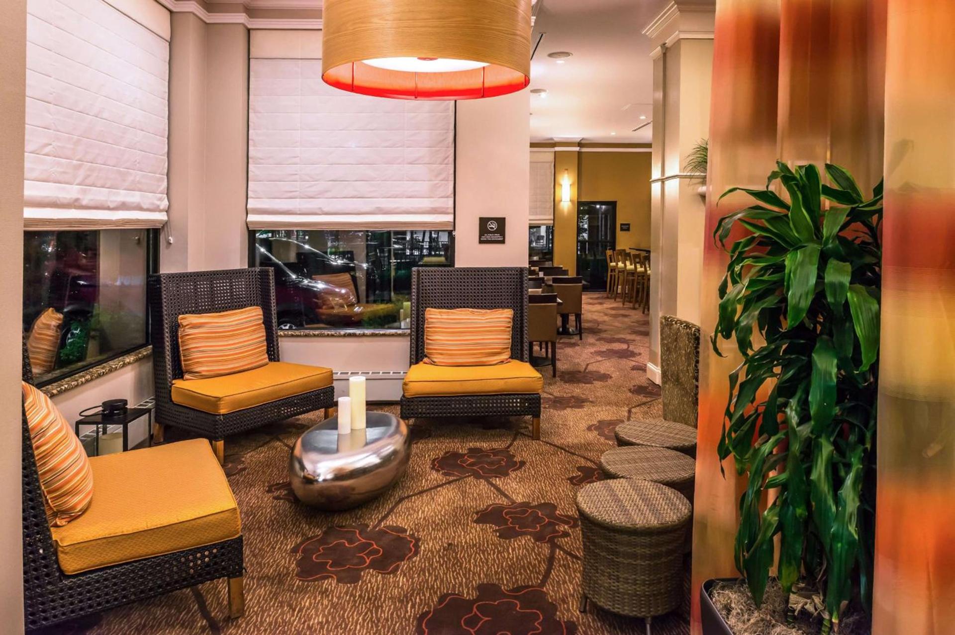 Hilton Garden Inn Detroit Southfield photo 6